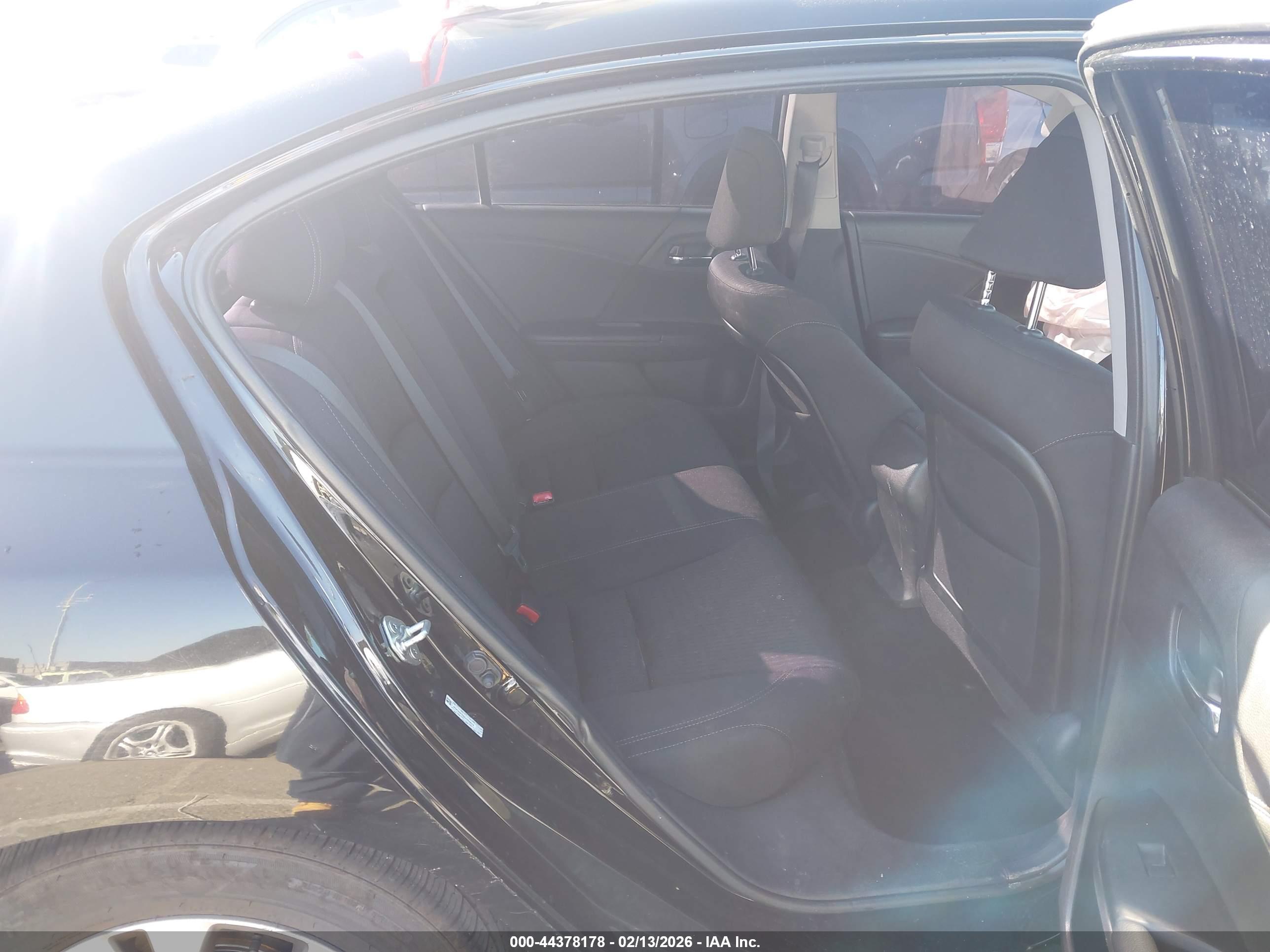 HONDA ACCORD image 8