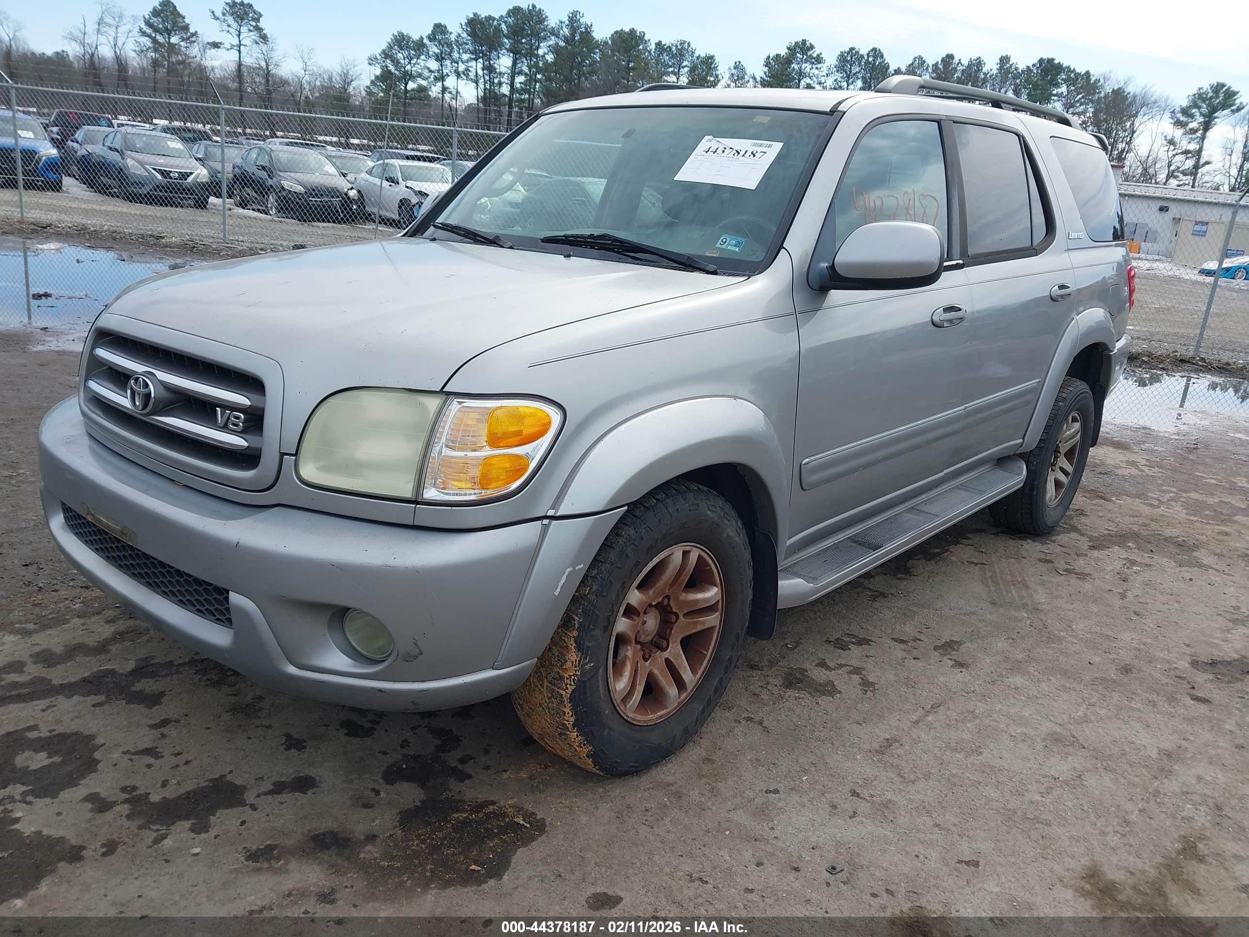 TOYOTA SEQUOIA image 2