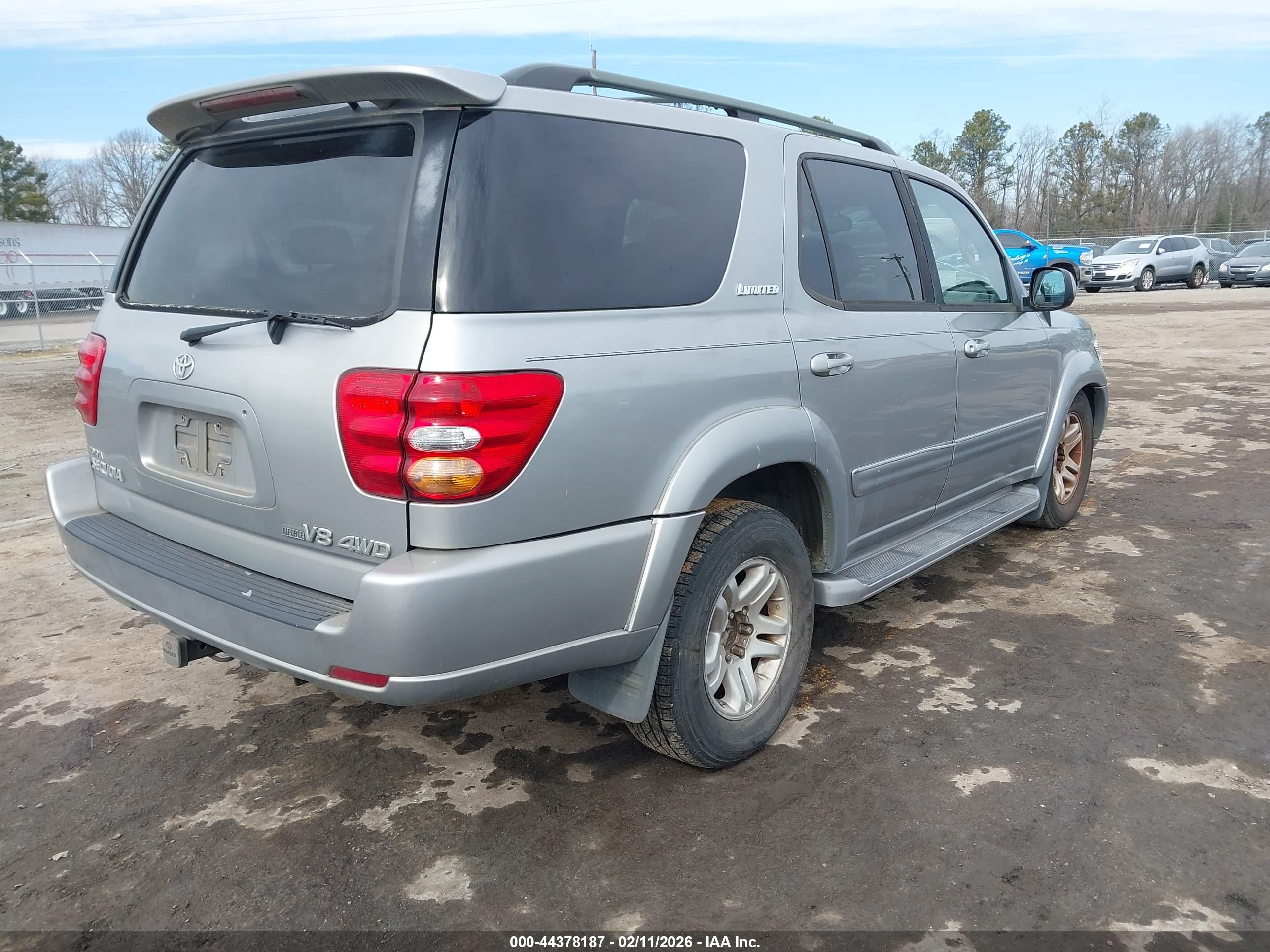 TOYOTA SEQUOIA image 4