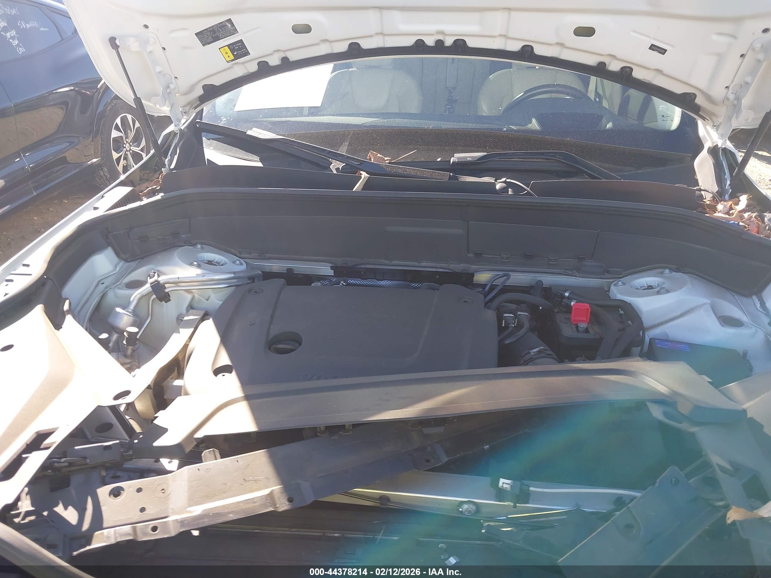 VOLVO XC90 image 10