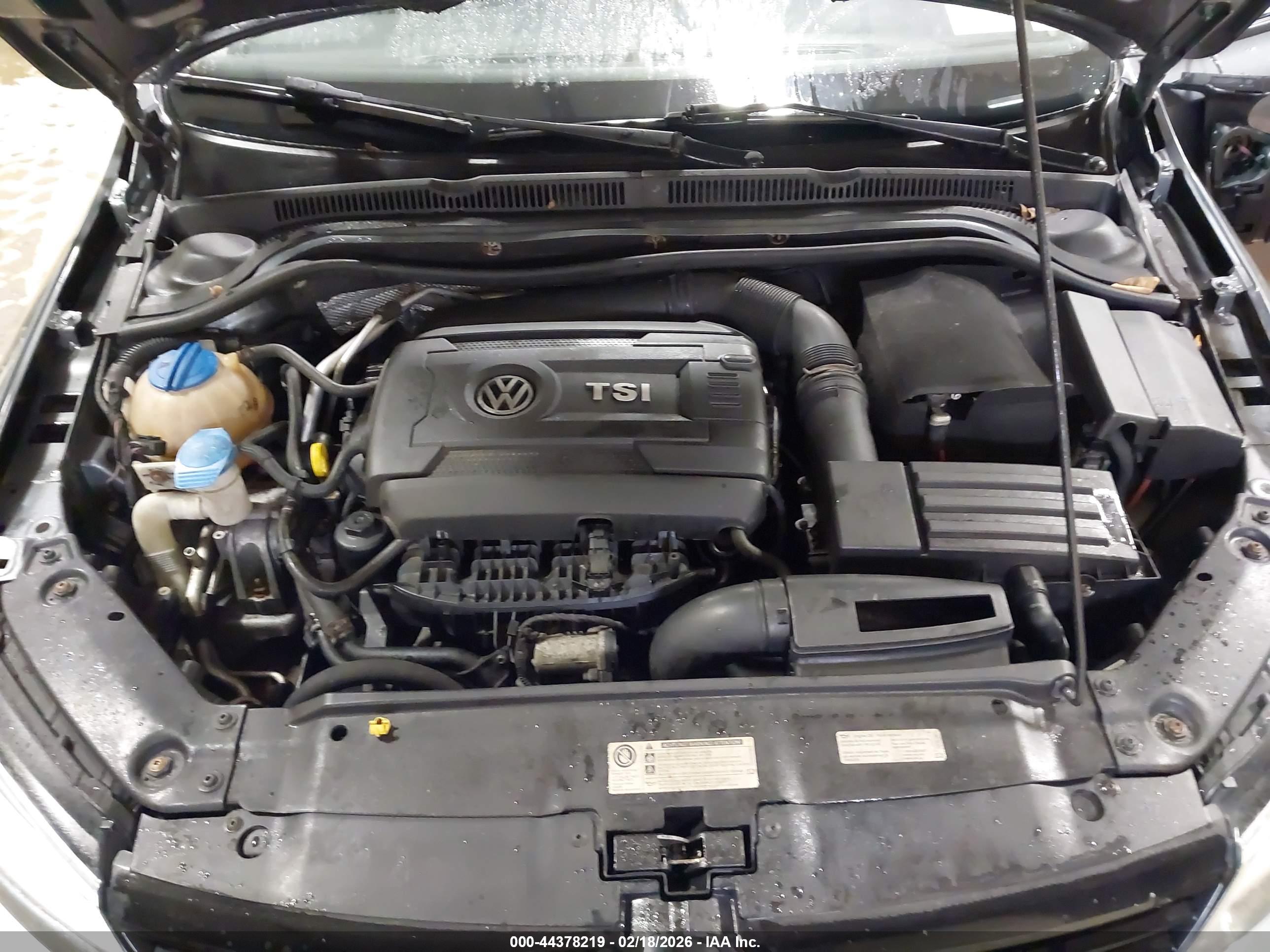 VOLKSWAGEN JETTA image 10