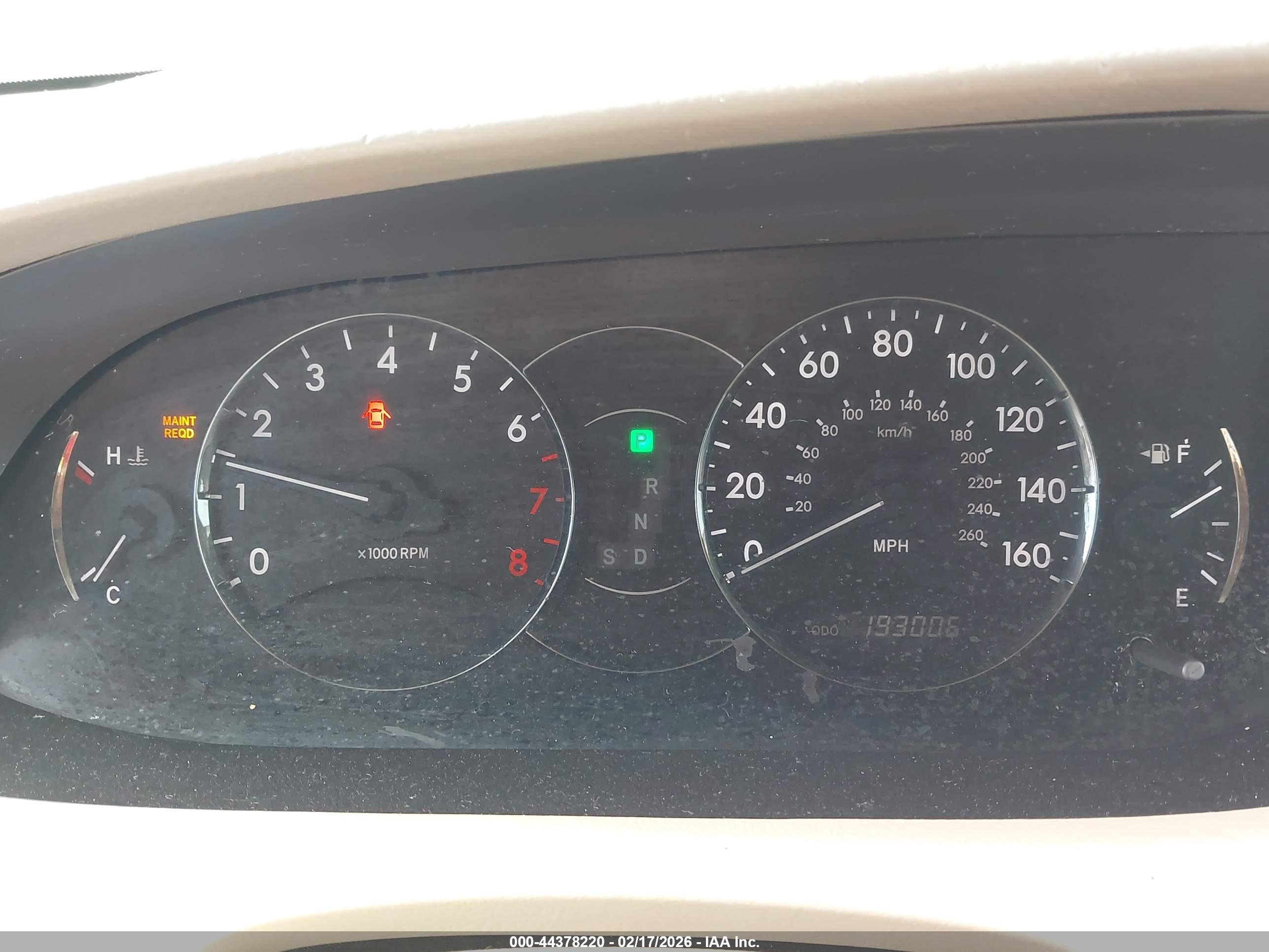 TOYOTA AVALON image 7