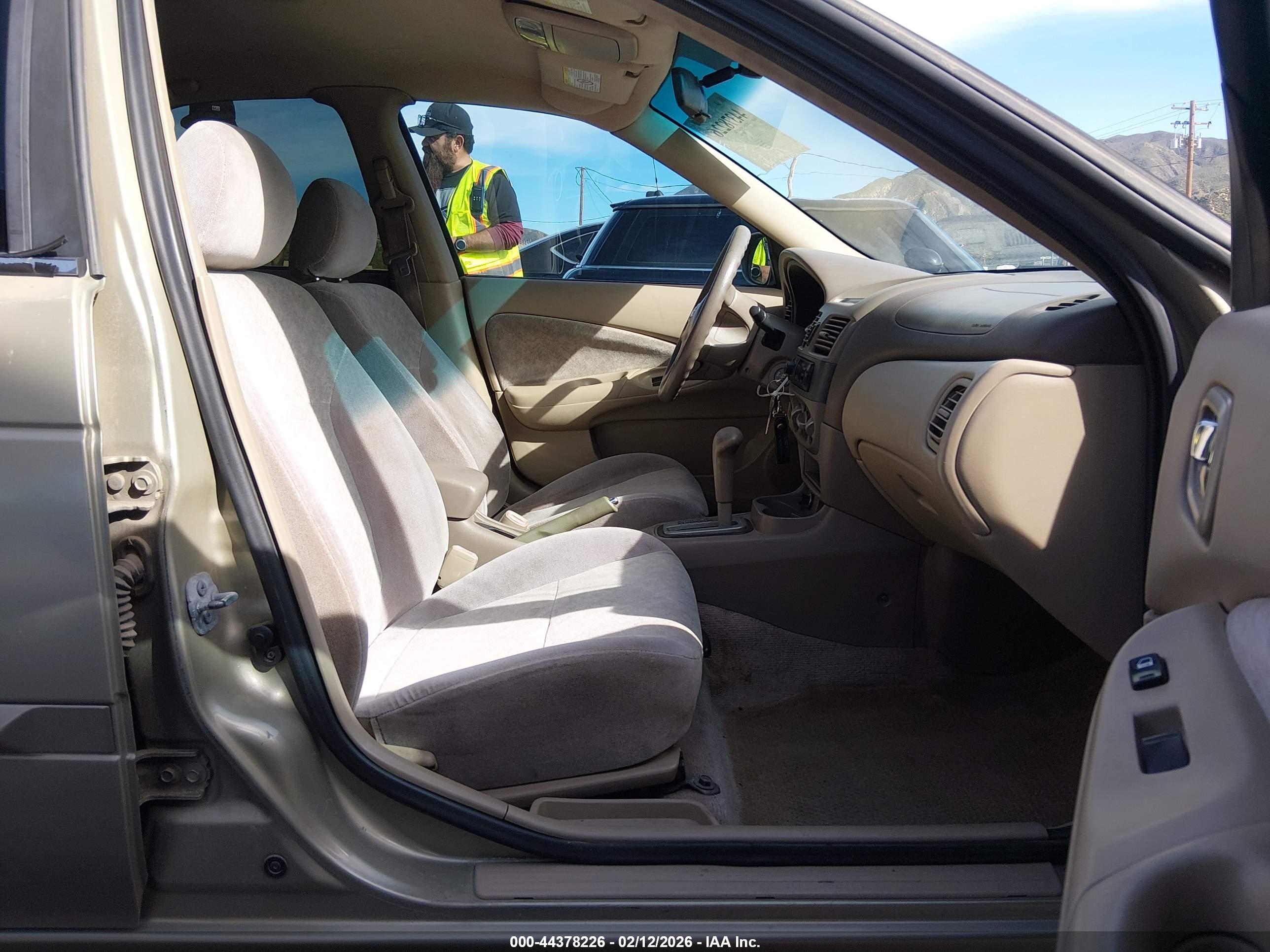 NISSAN SENTRA image 5