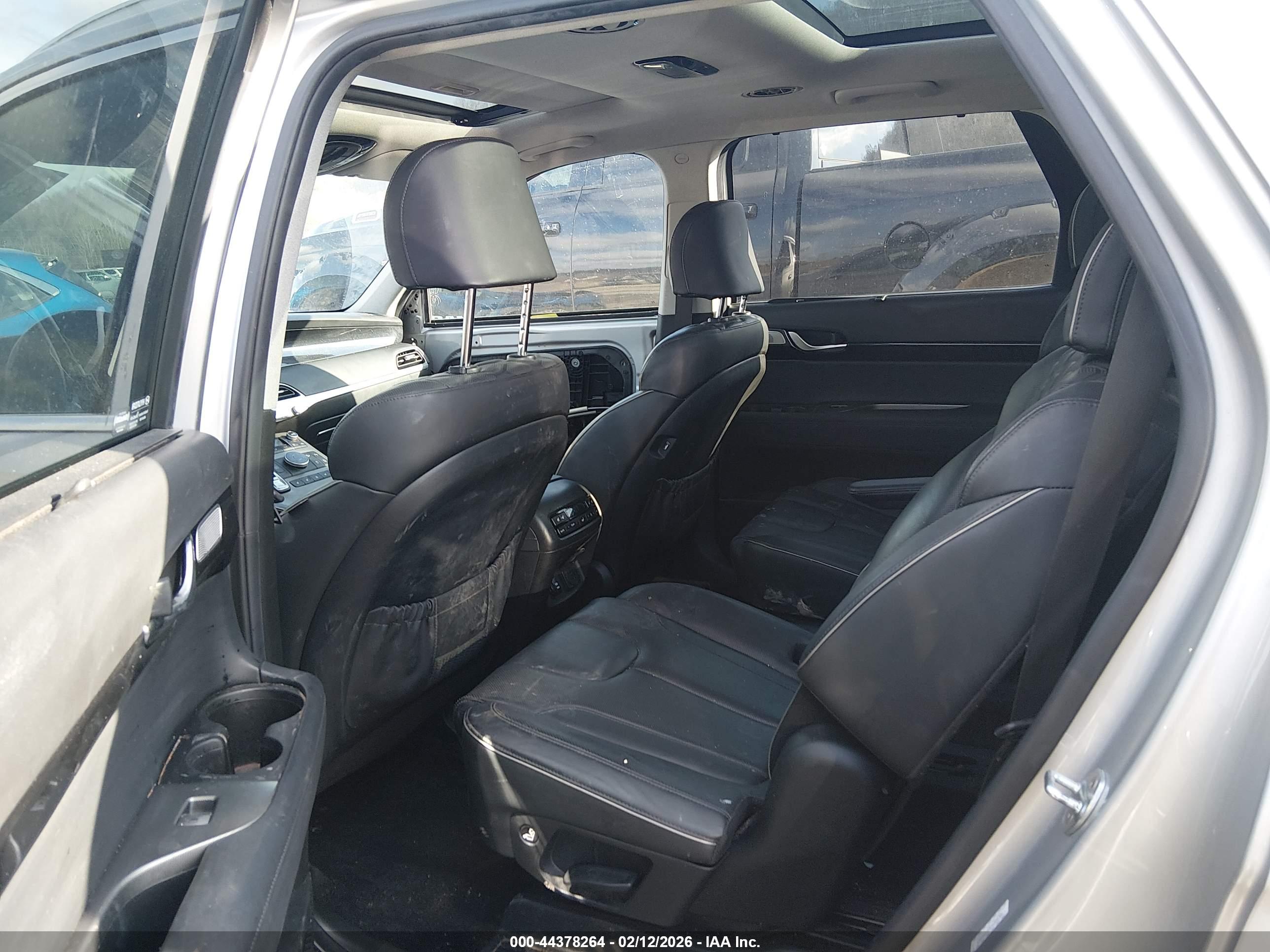 HYUNDAI PALISADE image 8