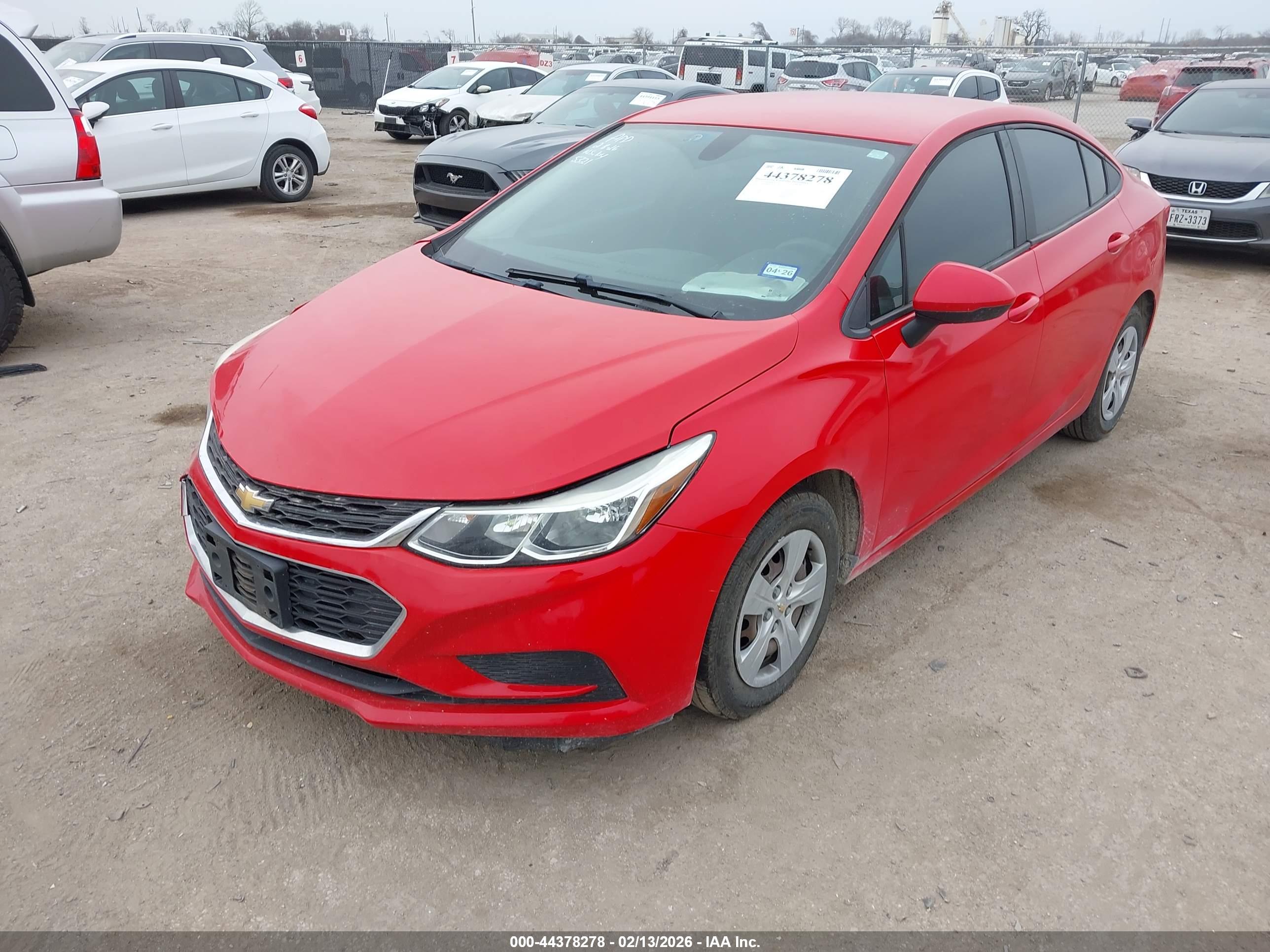 CHEVROLET CRUZE image 2