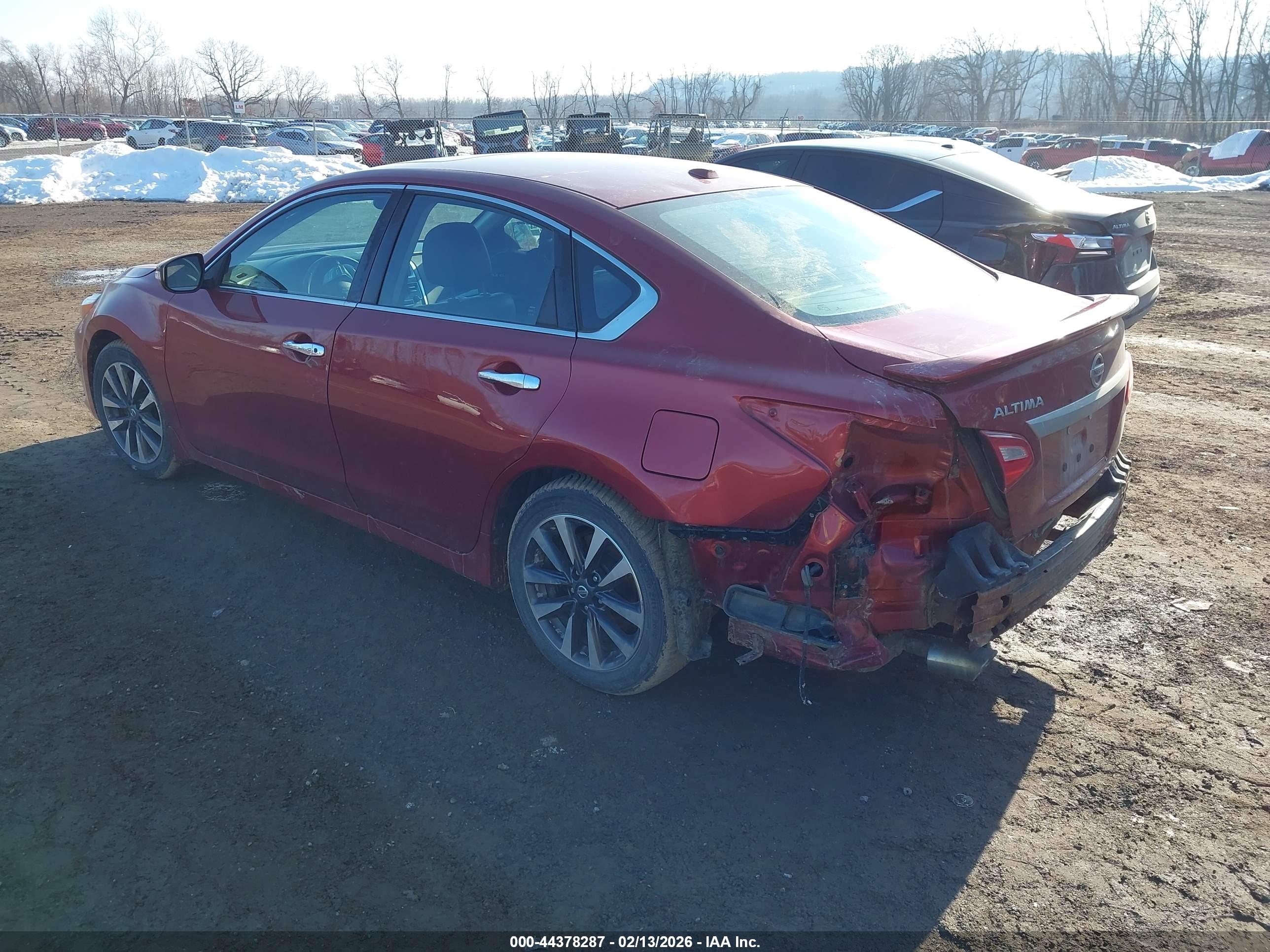 NISSAN ALTIMA image 3
