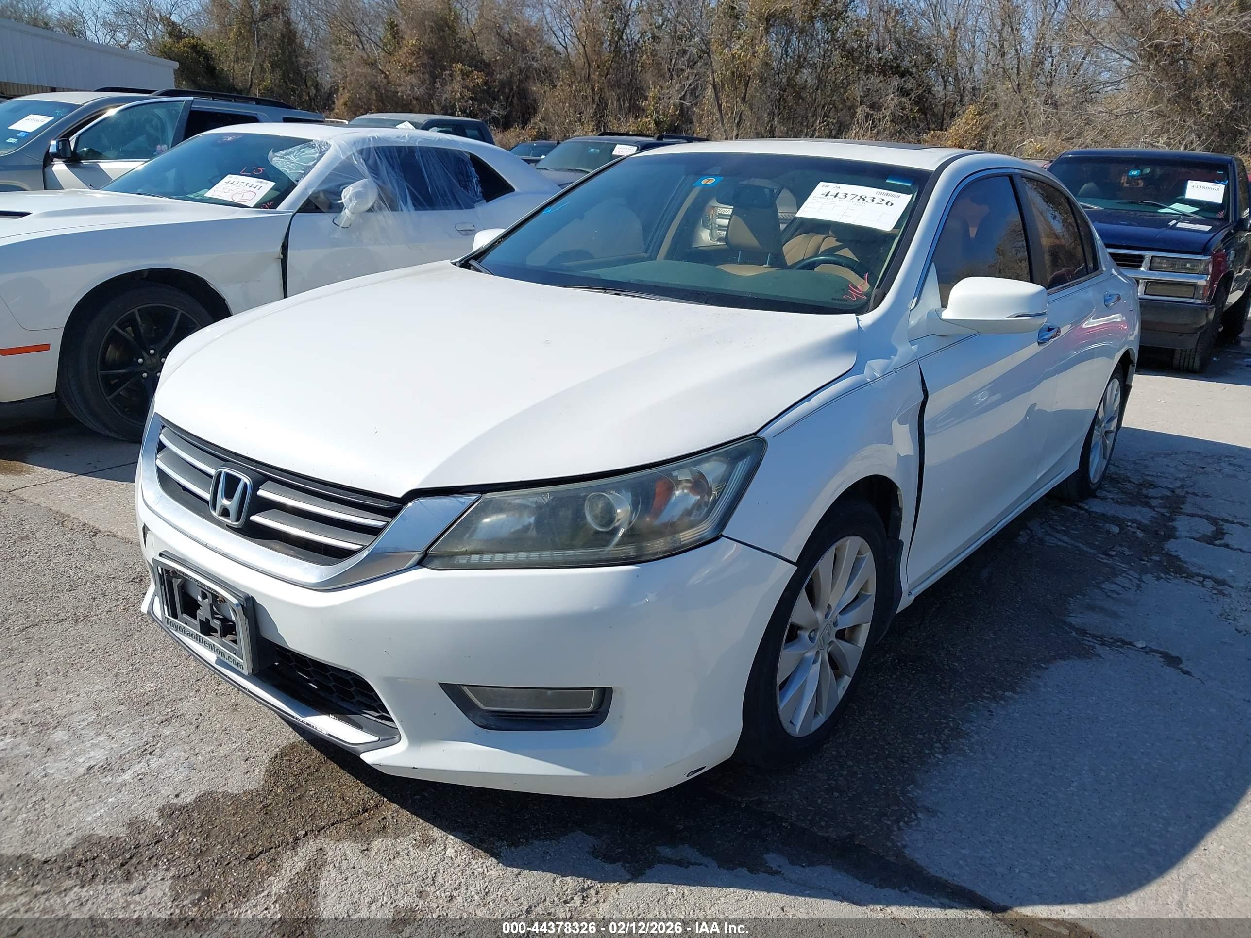 HONDA ACCORD image 2