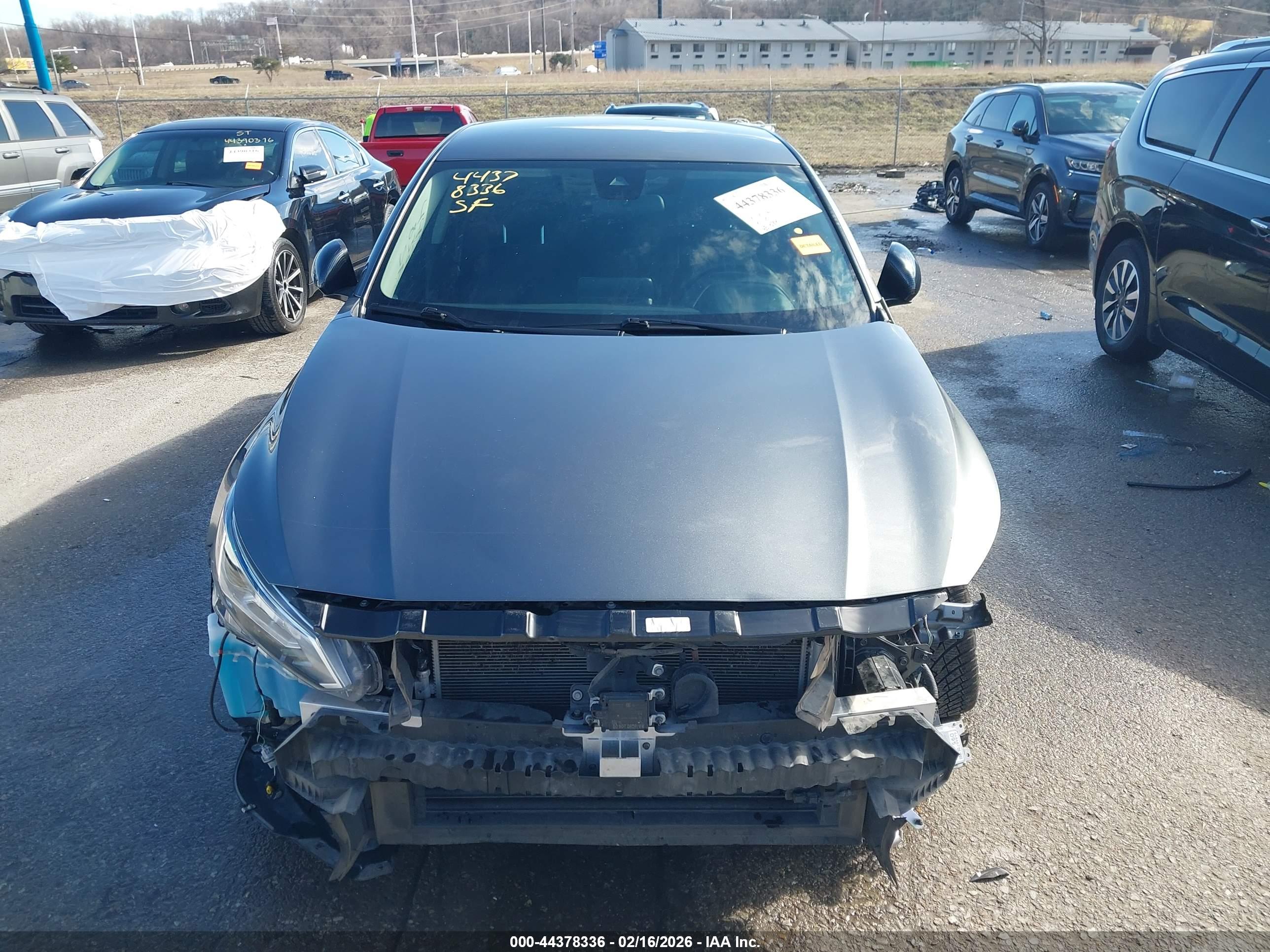 NISSAN ALTIMA image 6