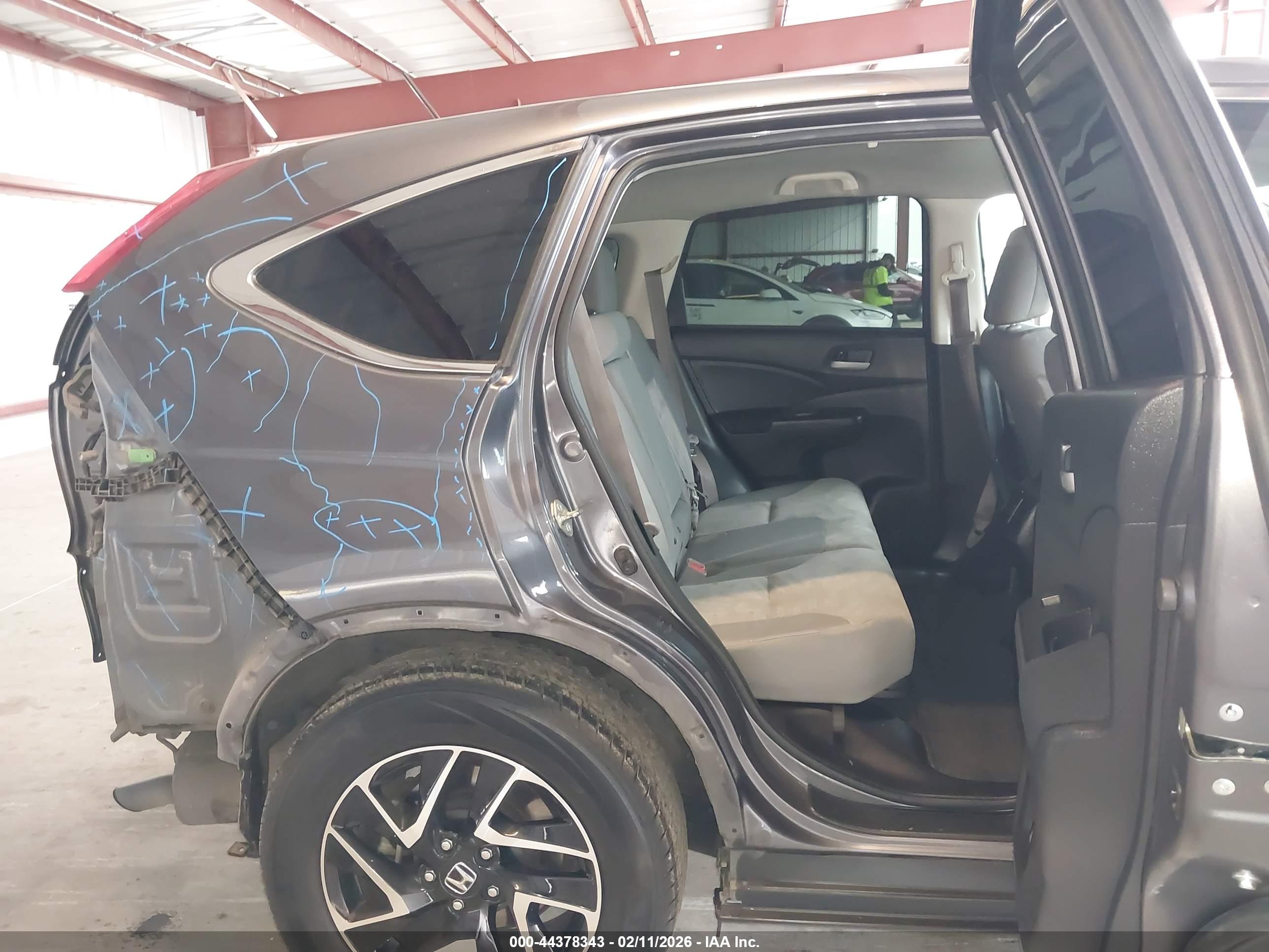 HONDA CR-V image 8