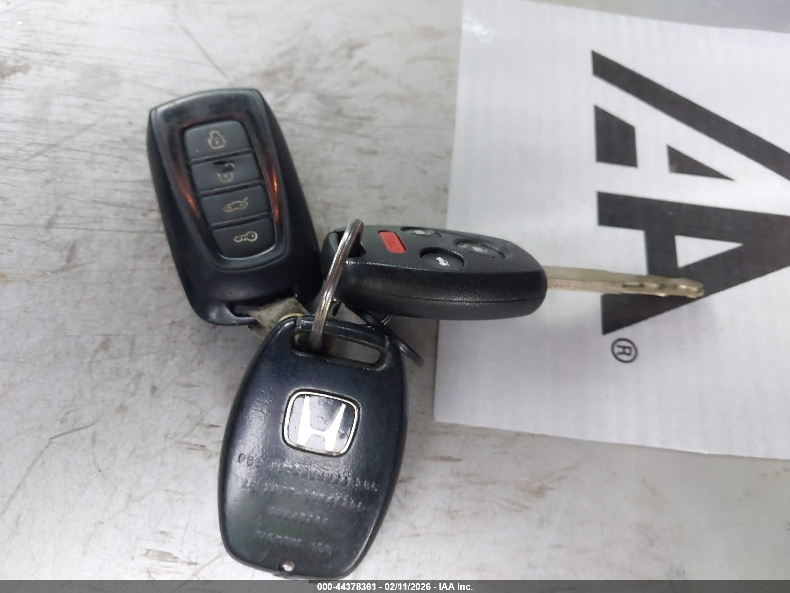 HONDA PILOT image 11