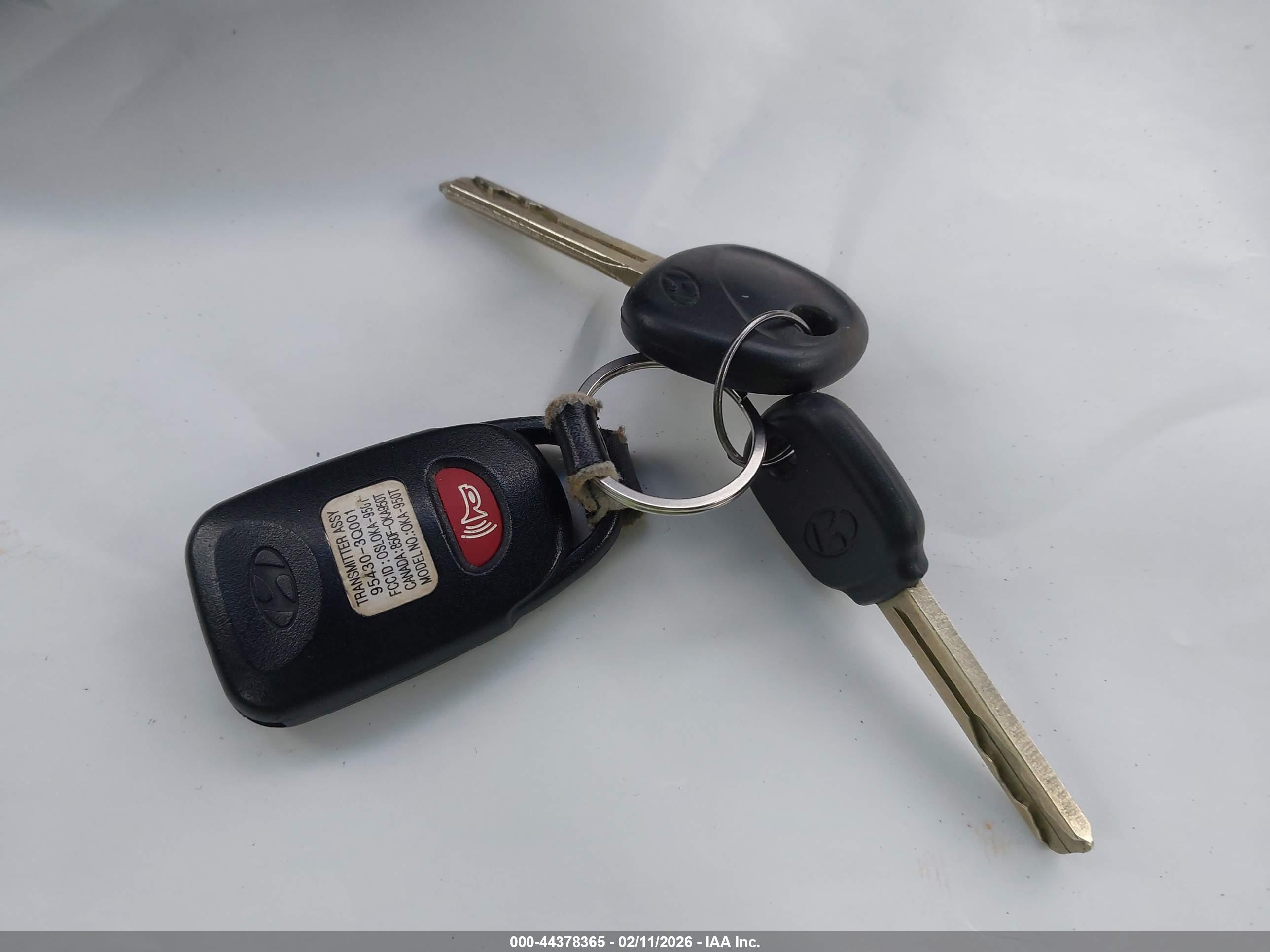 HYUNDAI SONATA image 11