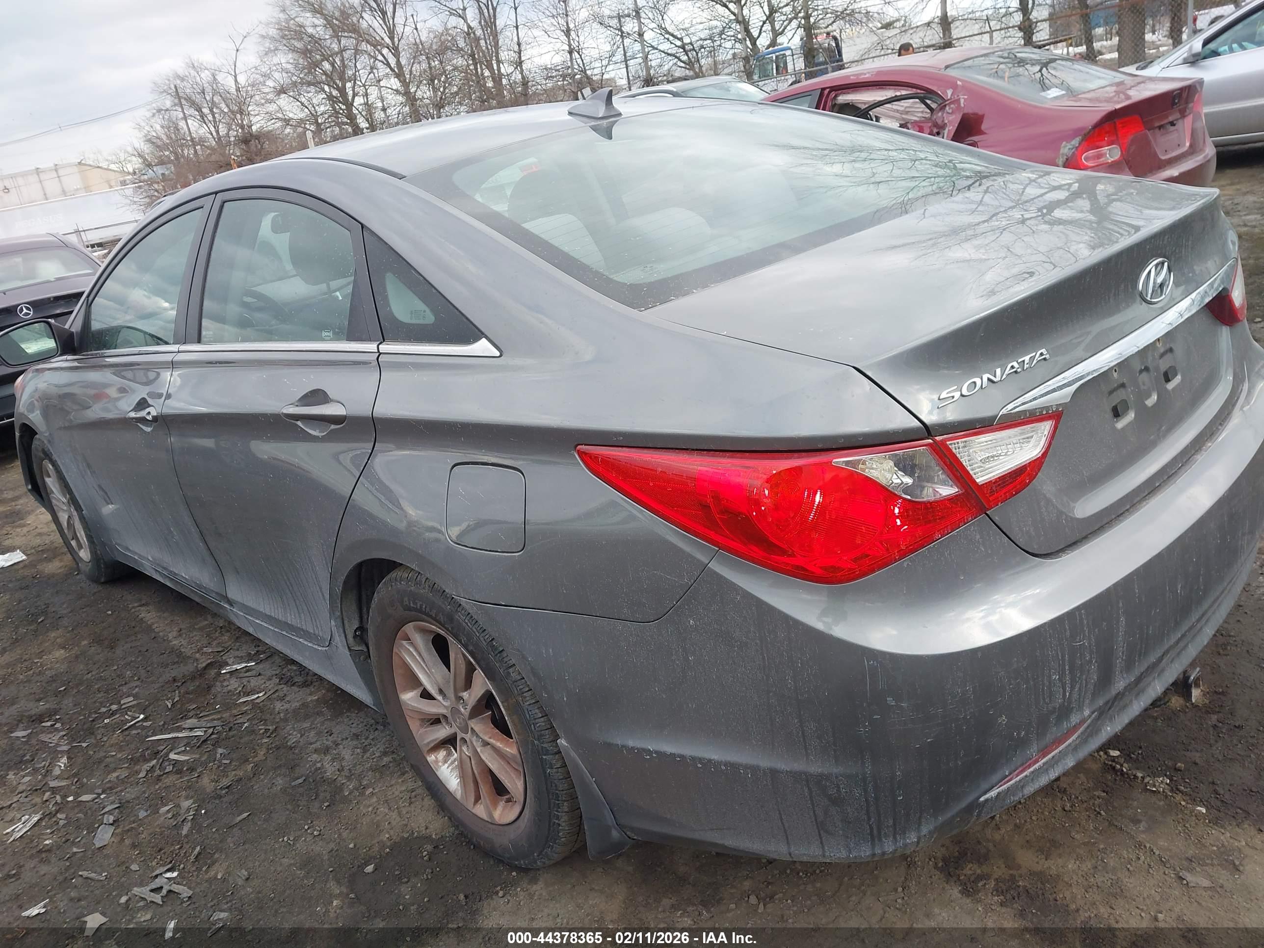 HYUNDAI SONATA image 3