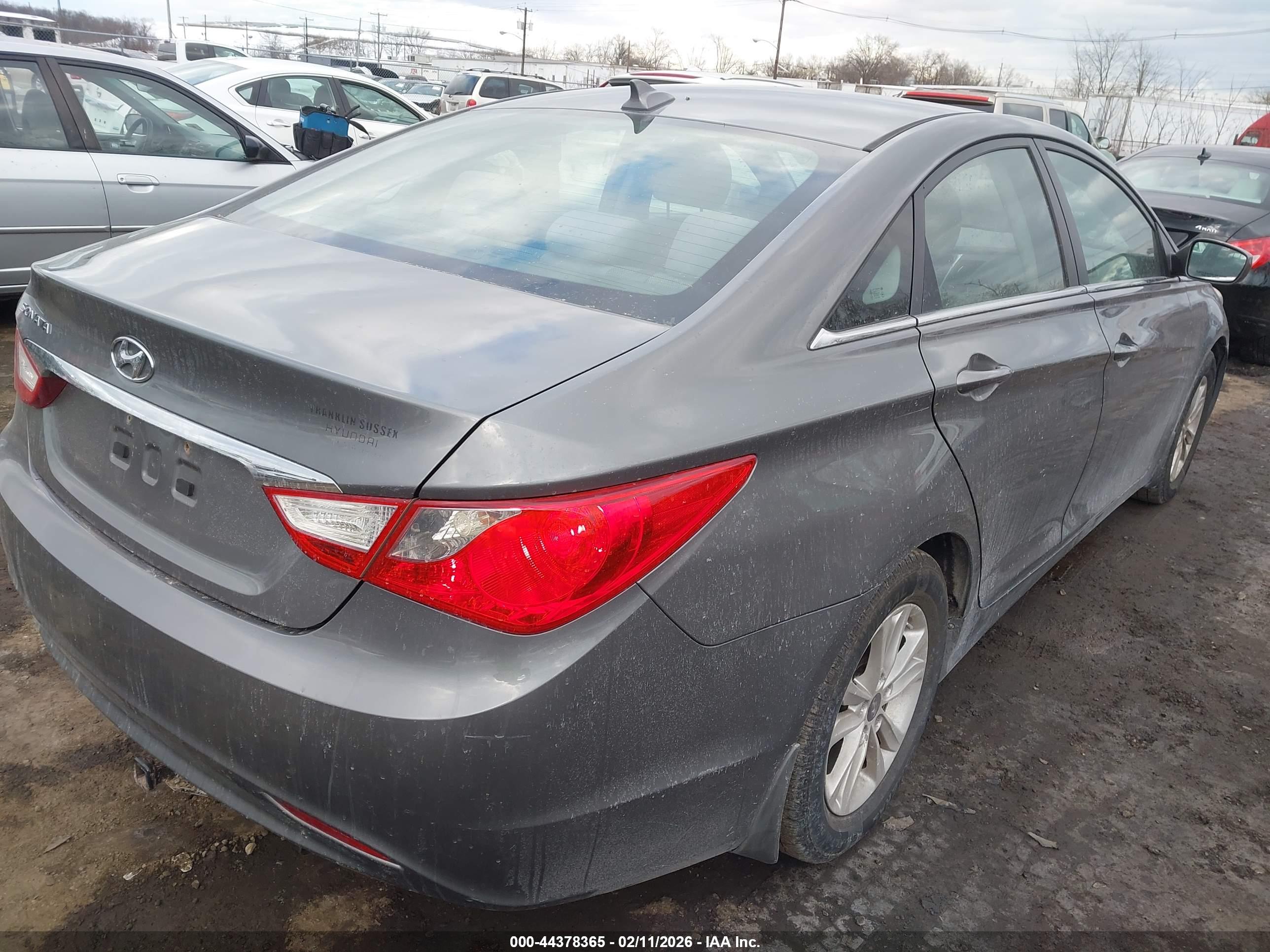 HYUNDAI SONATA image 4