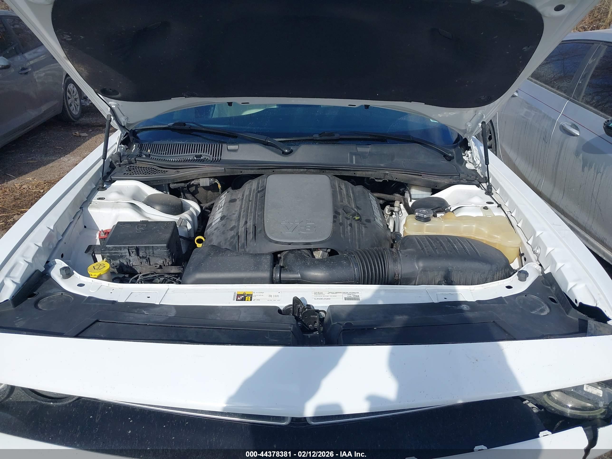 DODGE CHALLENGER image 10