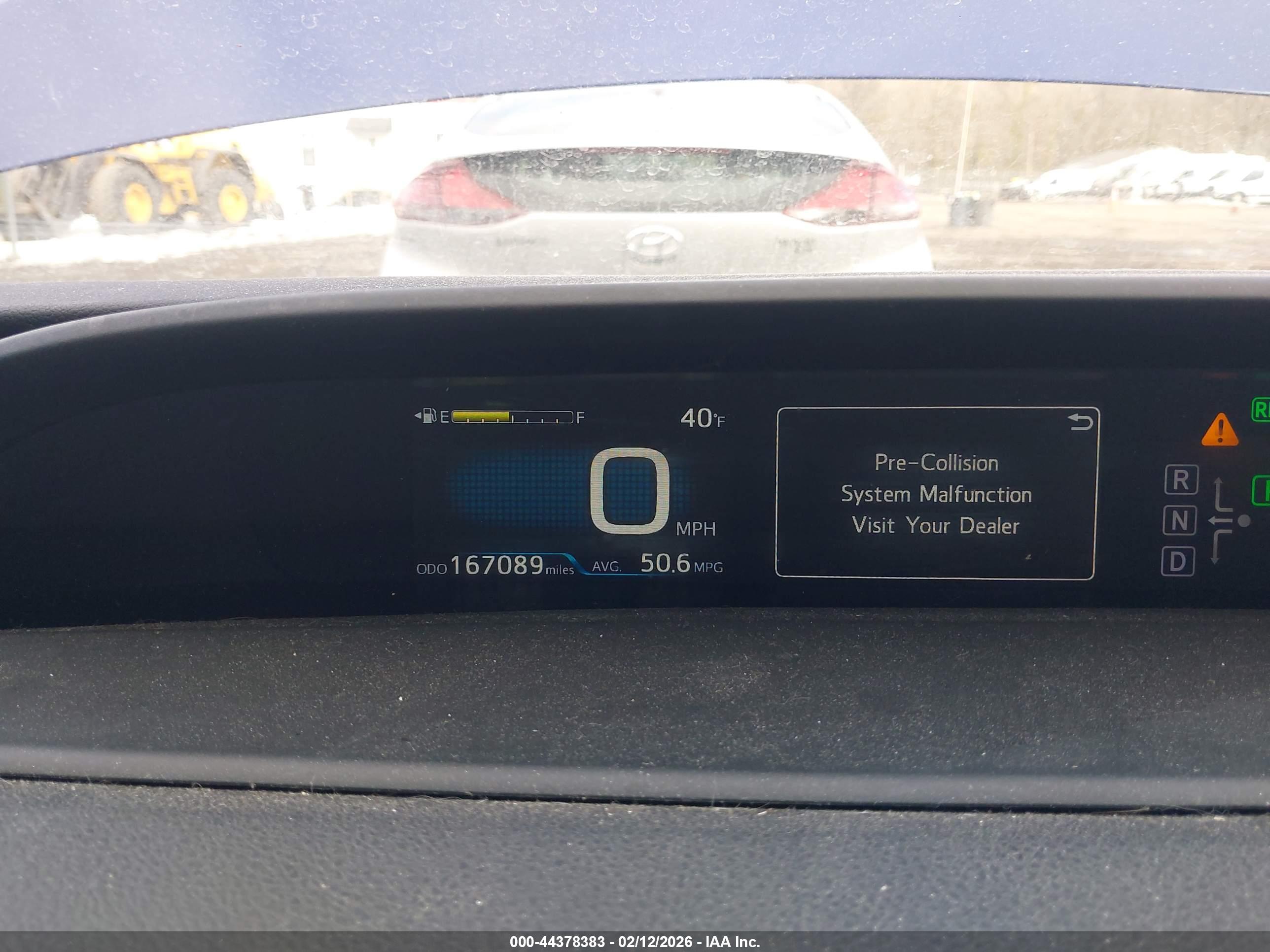TOYOTA PRIUS image 7