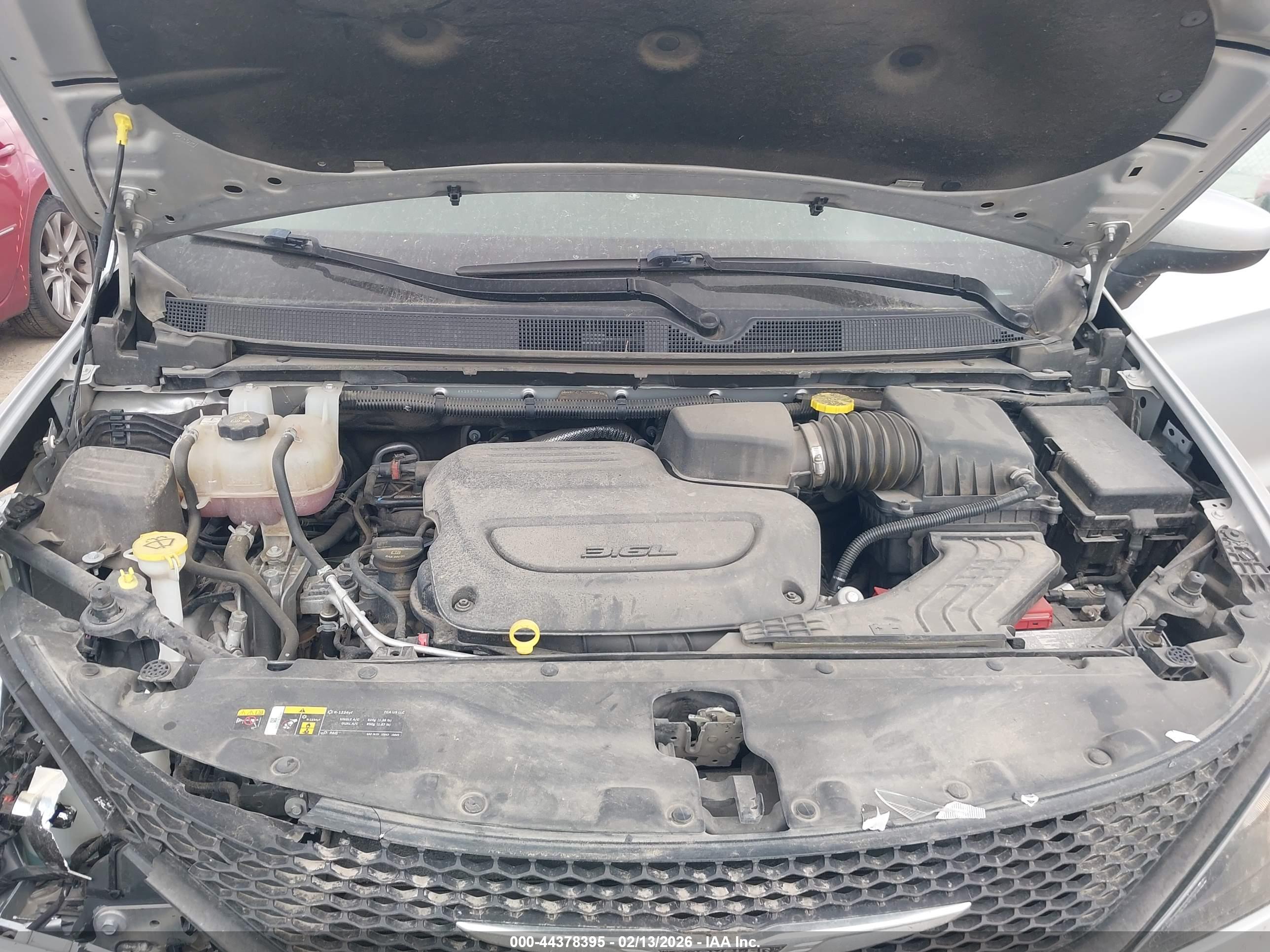 CHRYSLER VOYAGER image 10