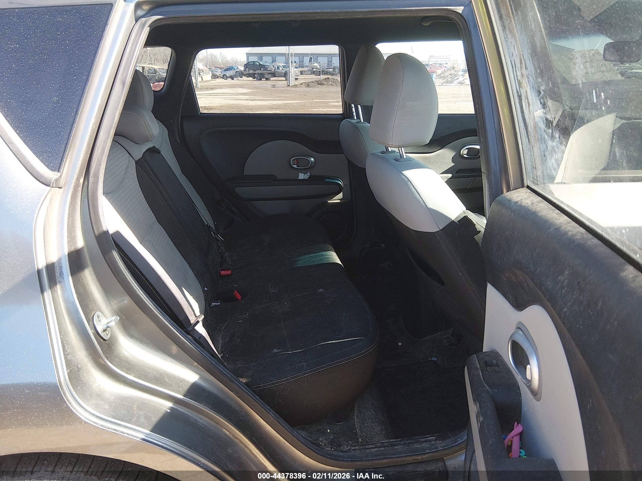 KIA SOUL image 8