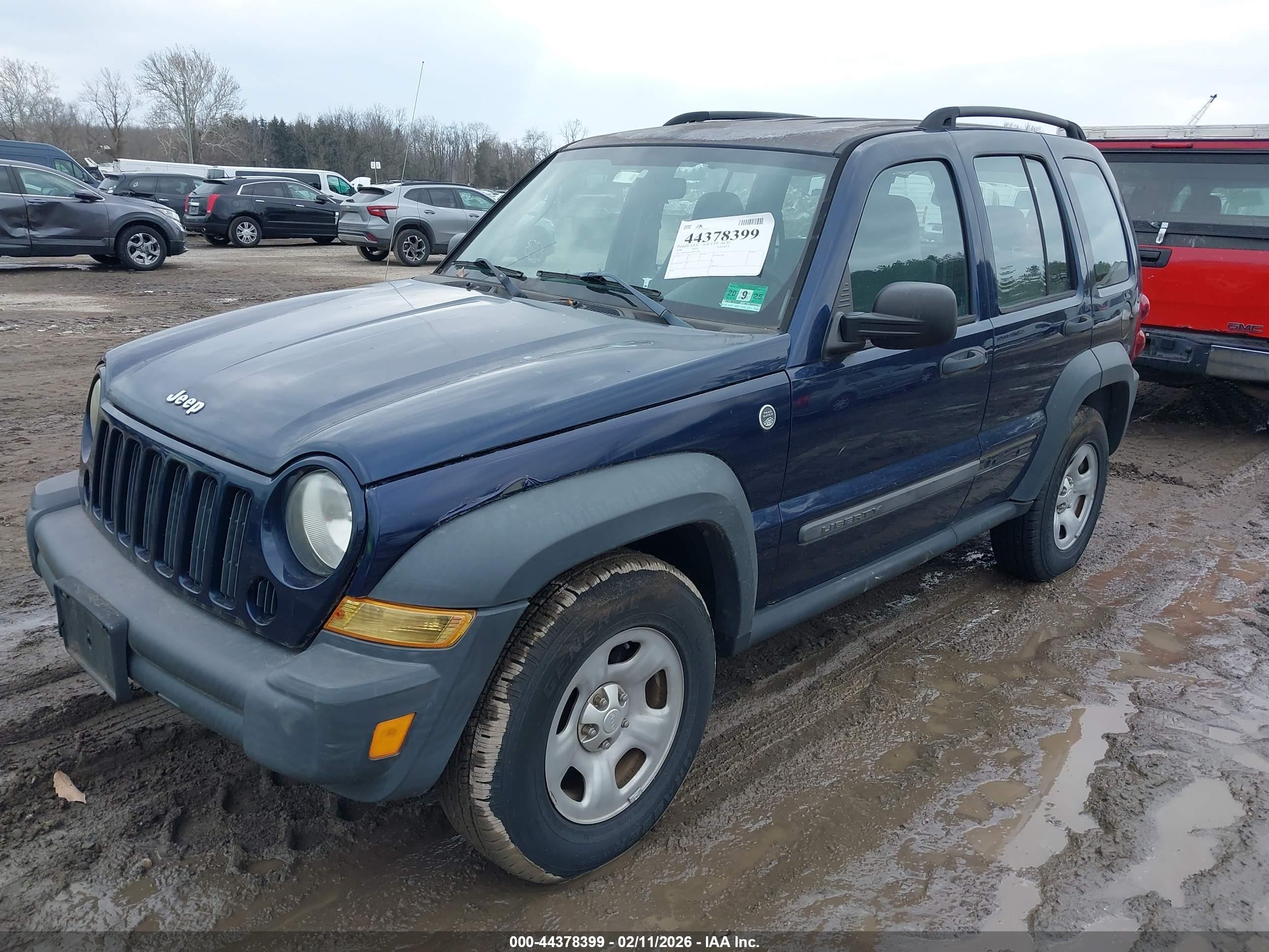 JEEP LIBERTY image 2