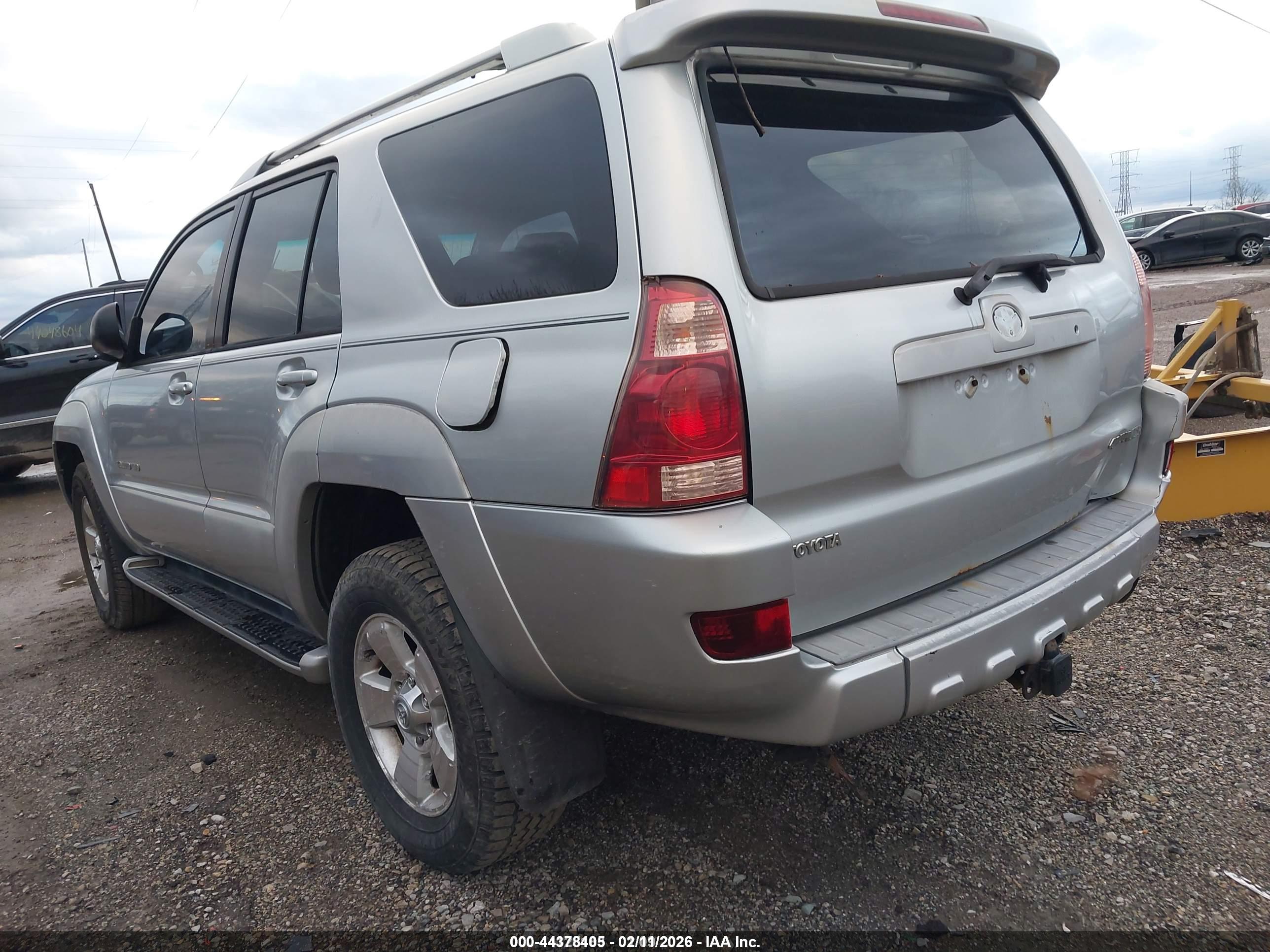 TOYOTA 4RUNNER image 3