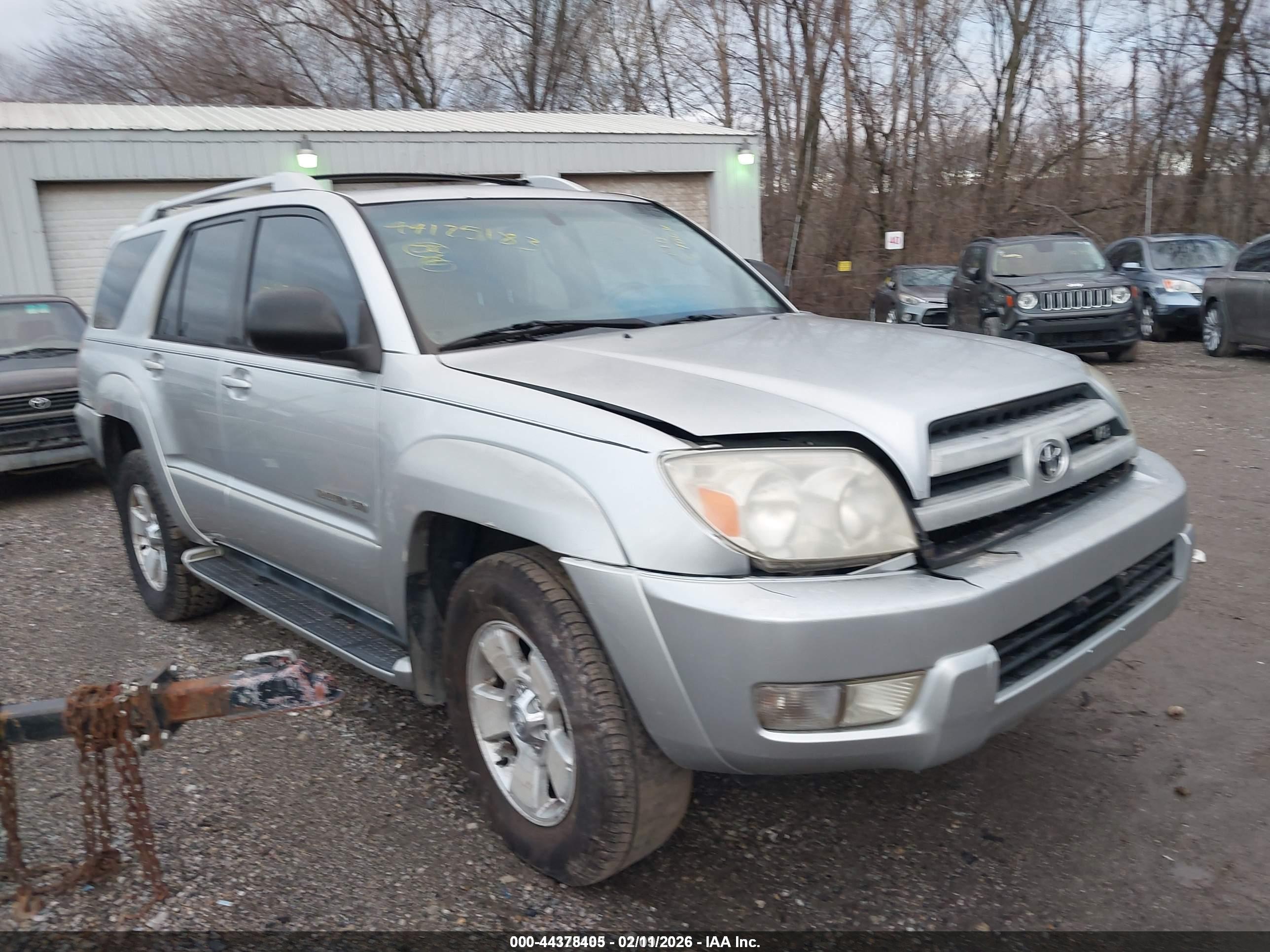 TOYOTA 4RUNNER image 6