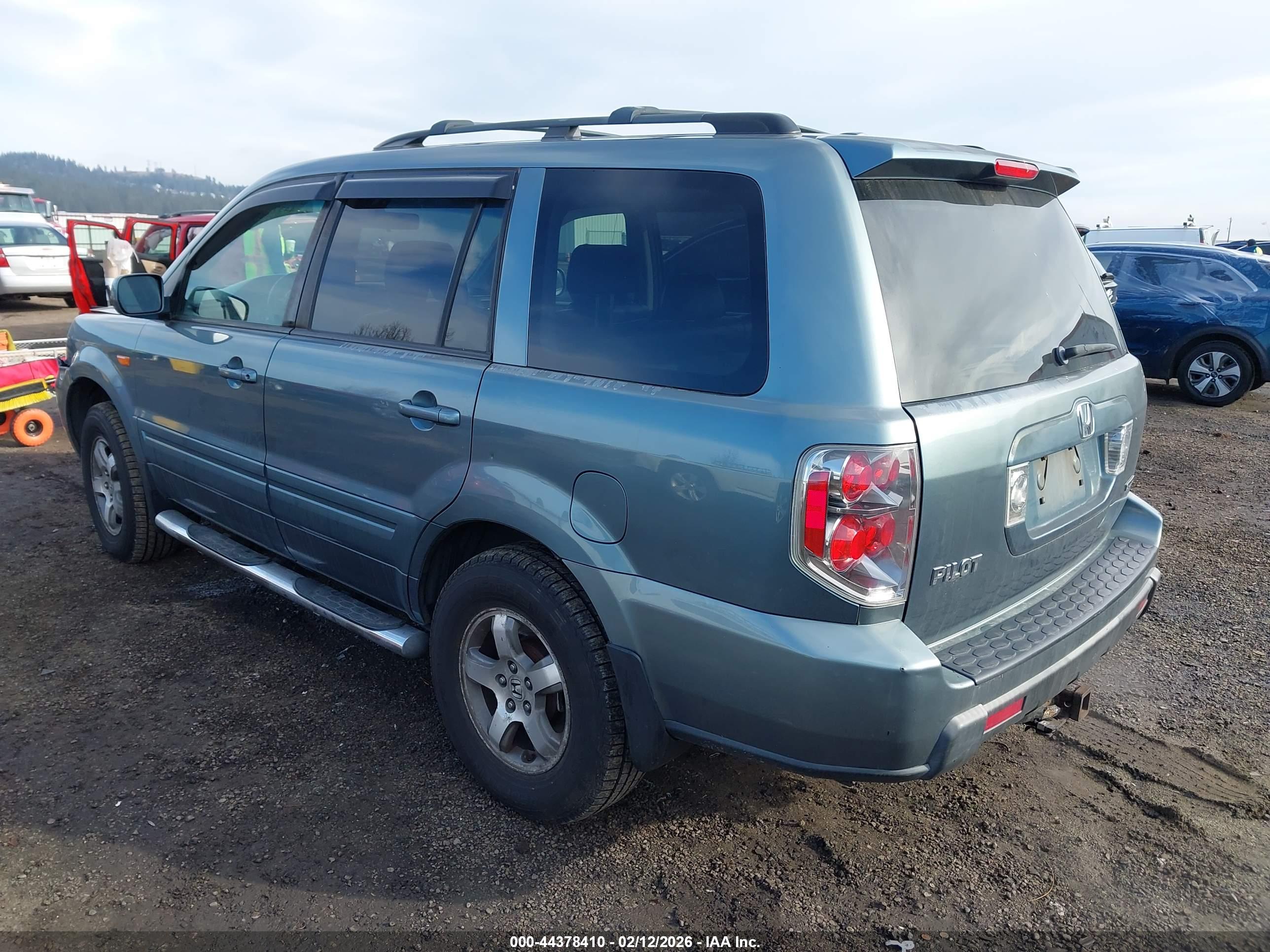 HONDA PILOT image 3