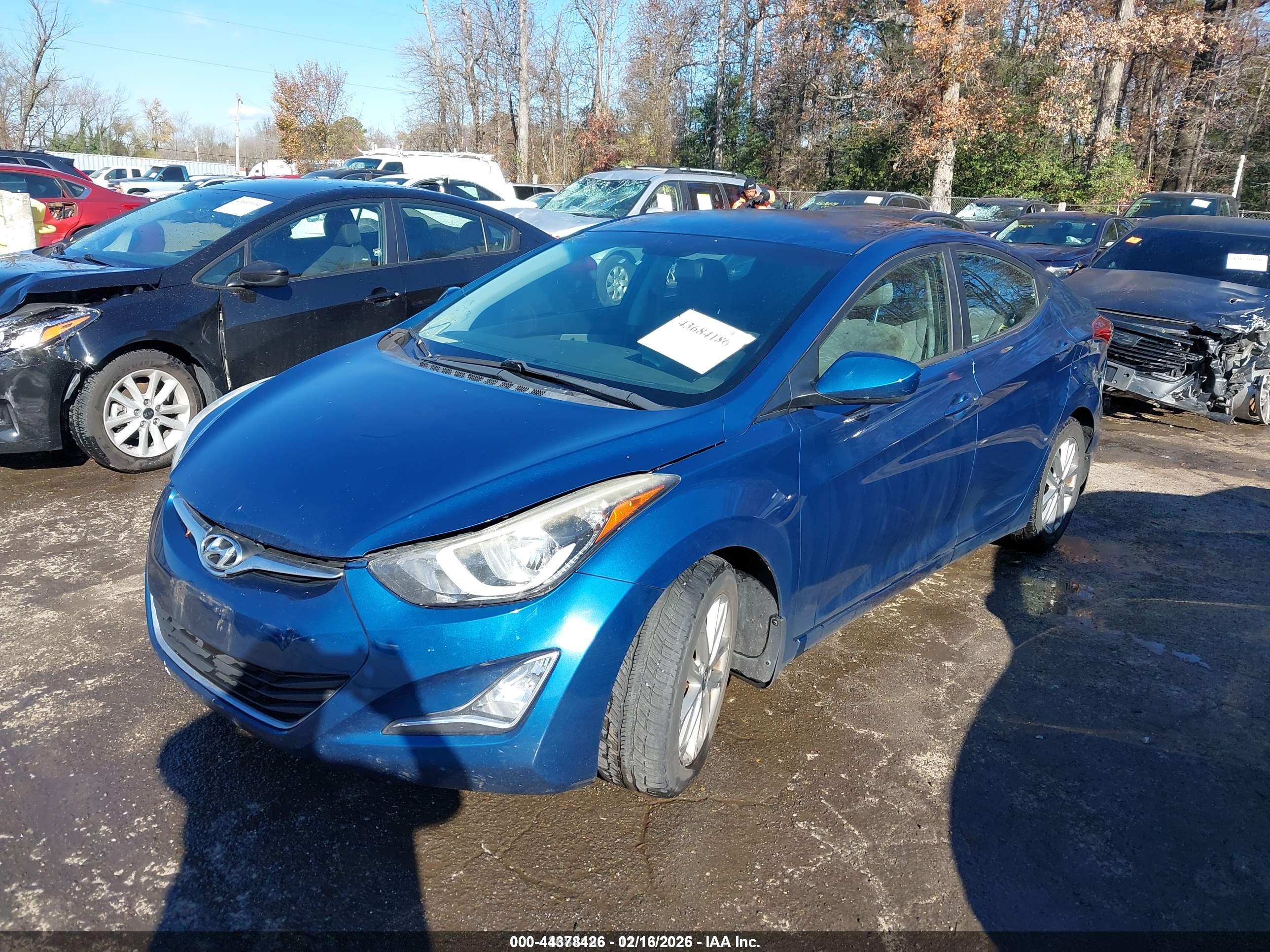 HYUNDAI ELANTRA image 2