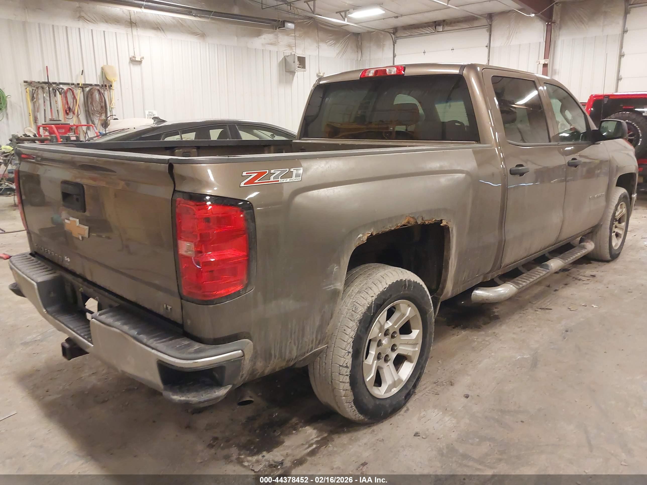 CHEVROLET SILVERADO image 4