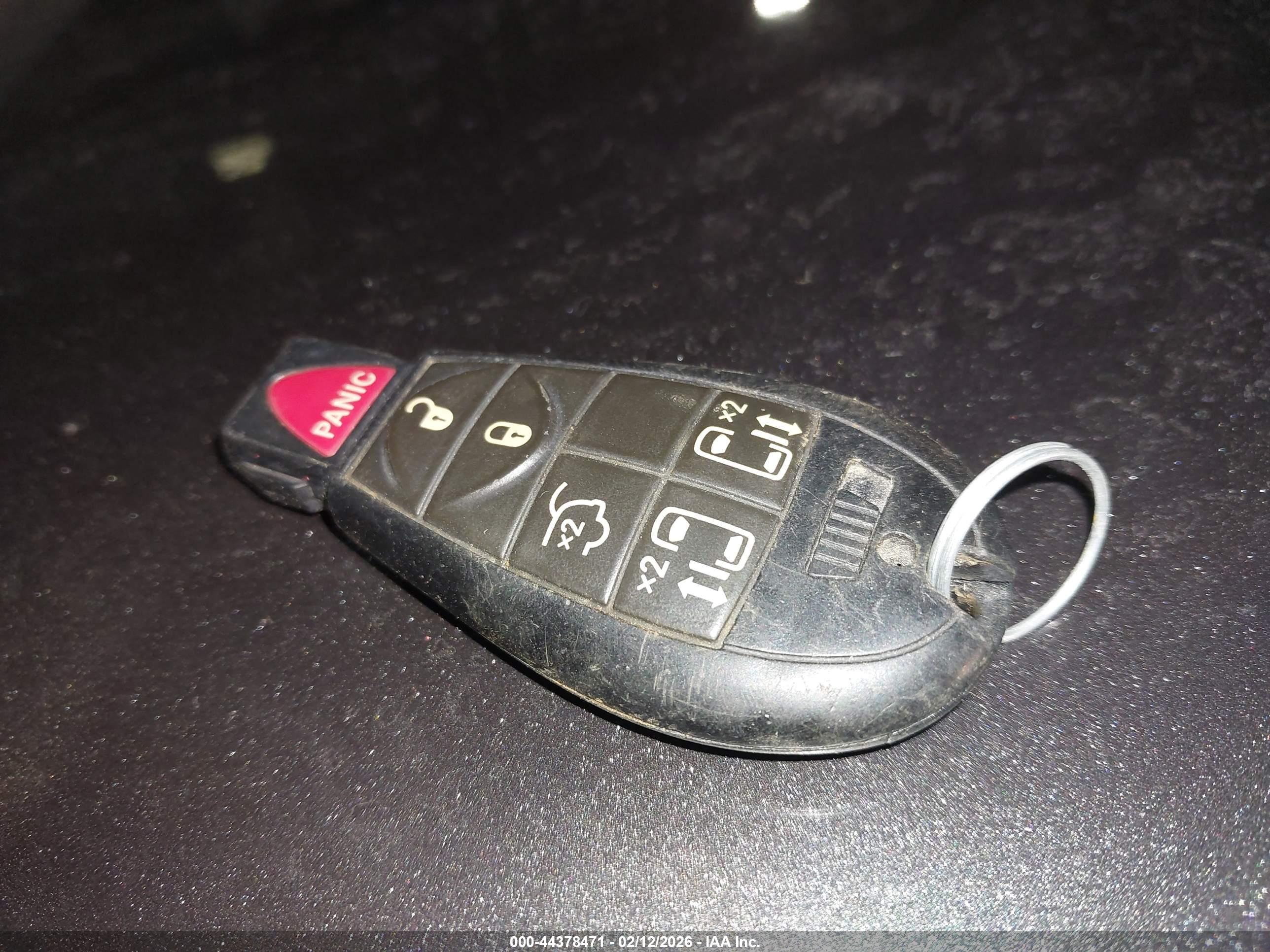 CHRYSLER TOWN image 11