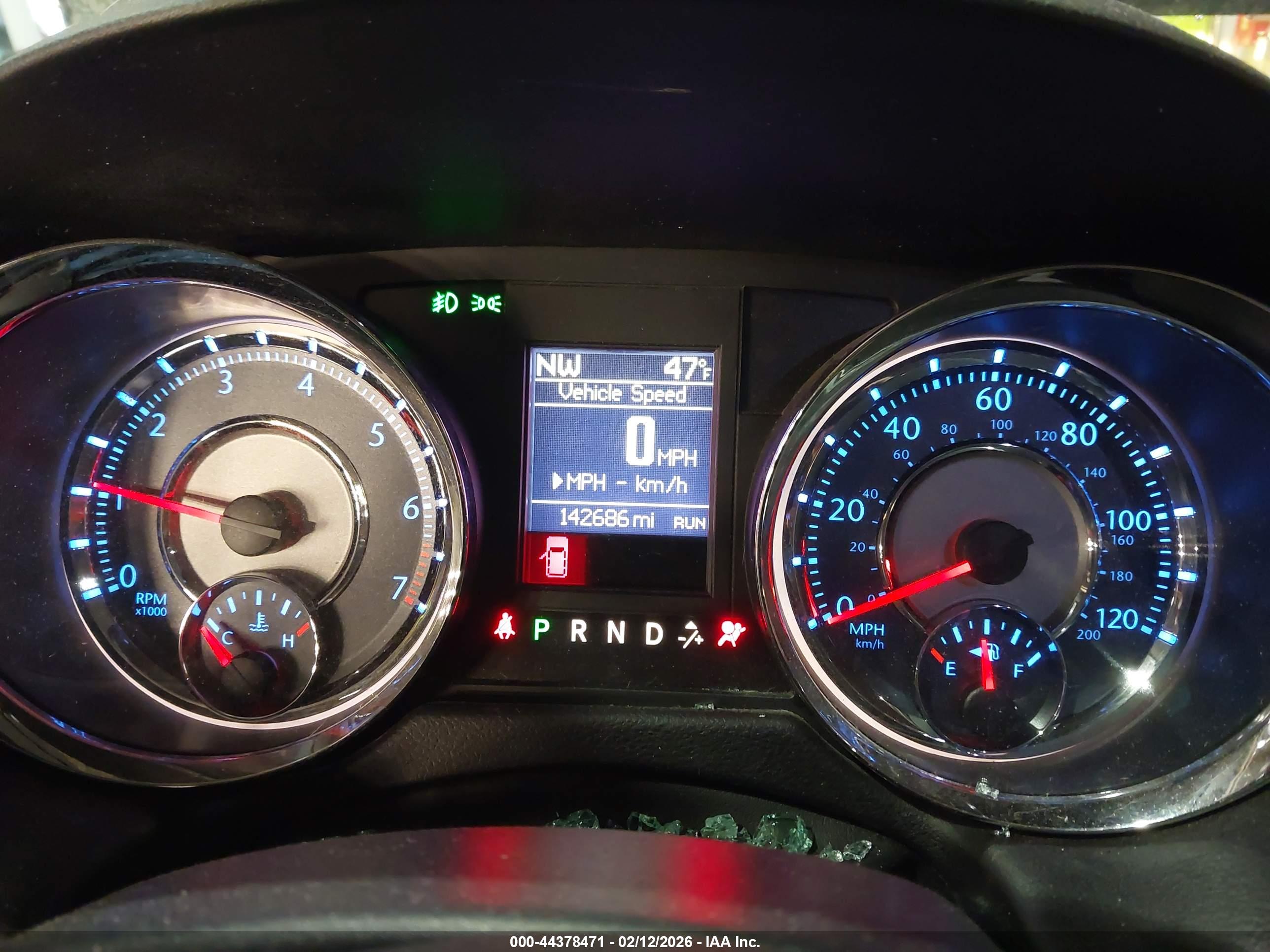 CHRYSLER TOWN image 7