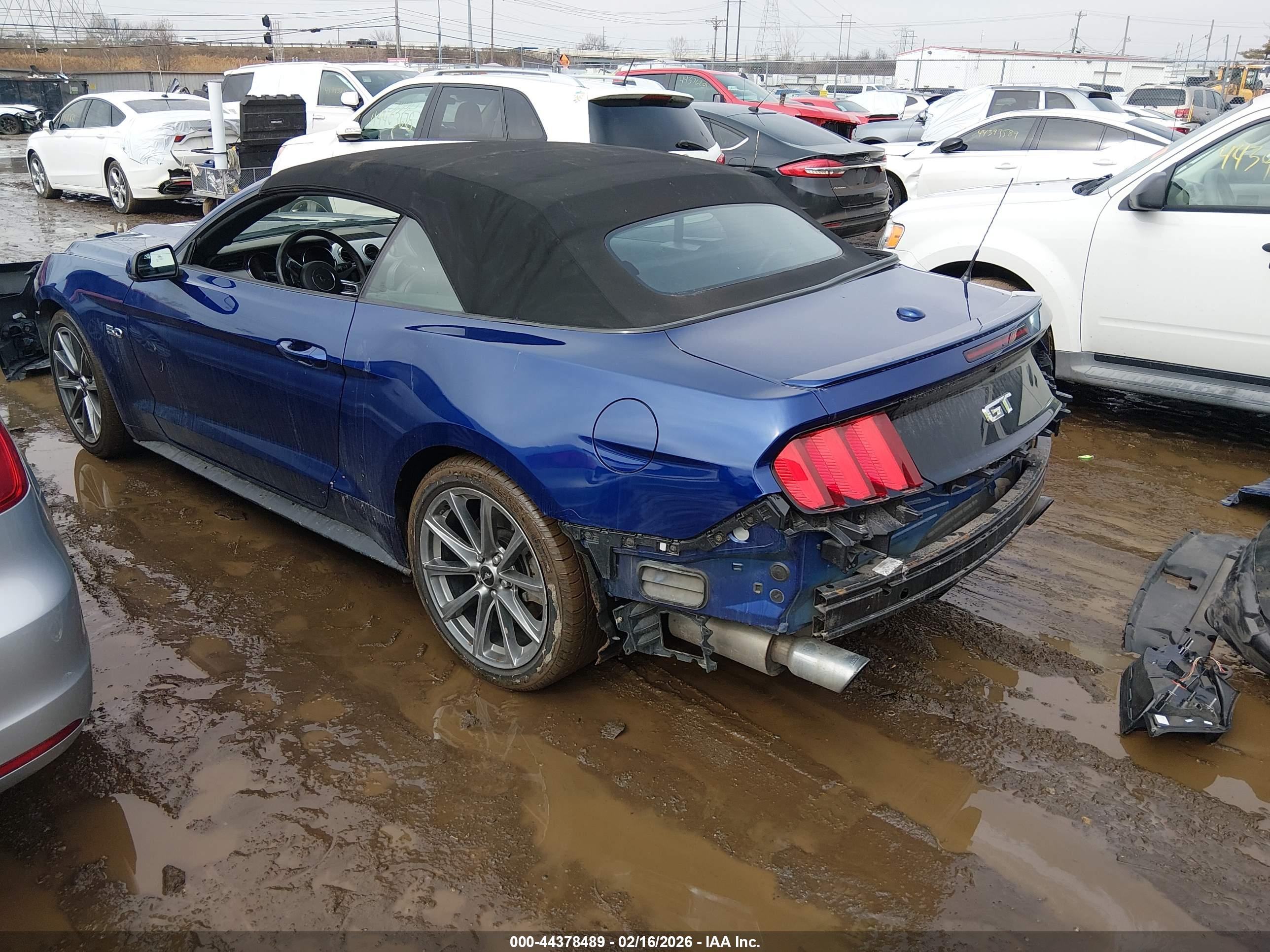 FORD MUSTANG image 3