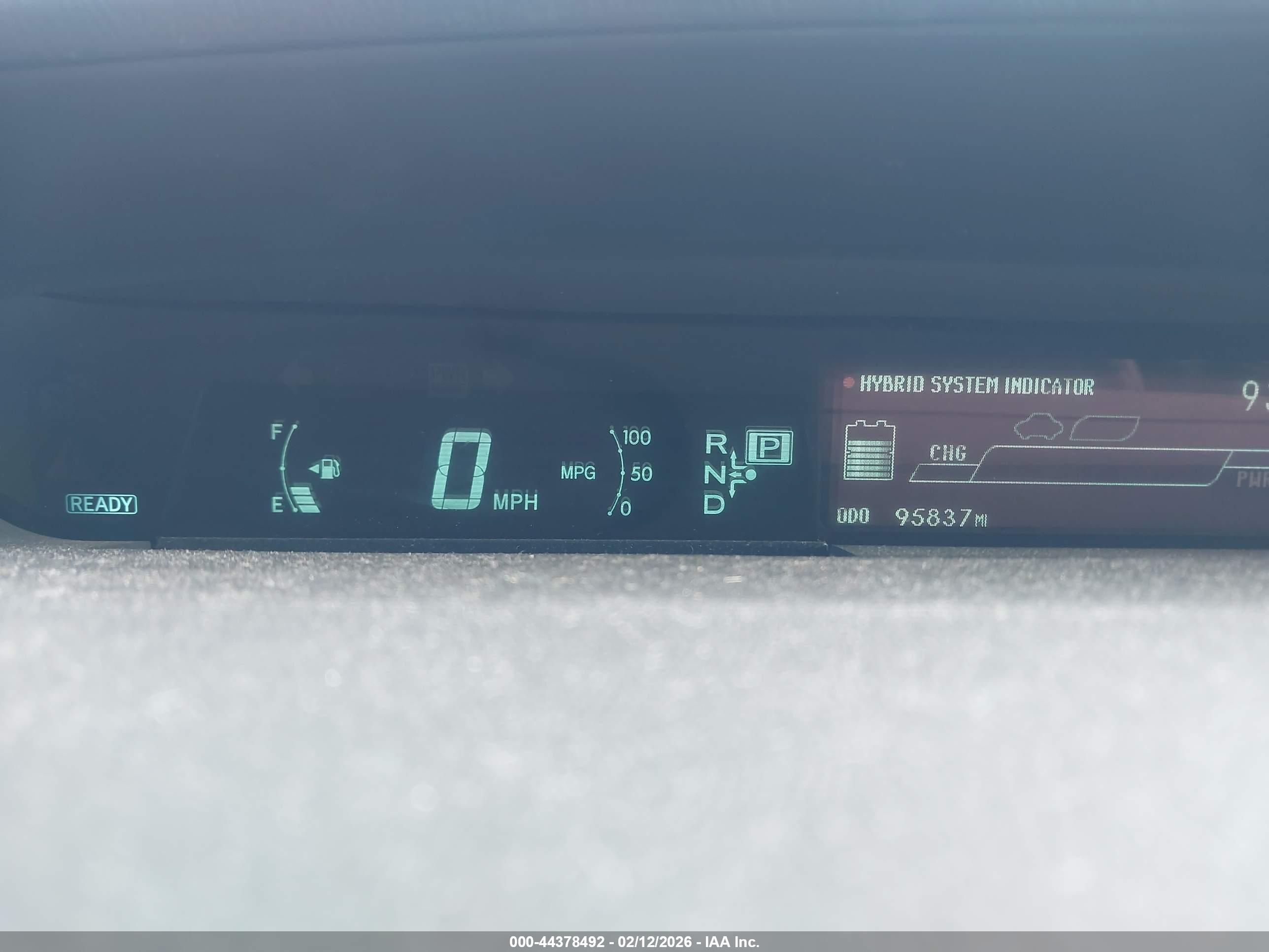 TOYOTA PRIUS image 7