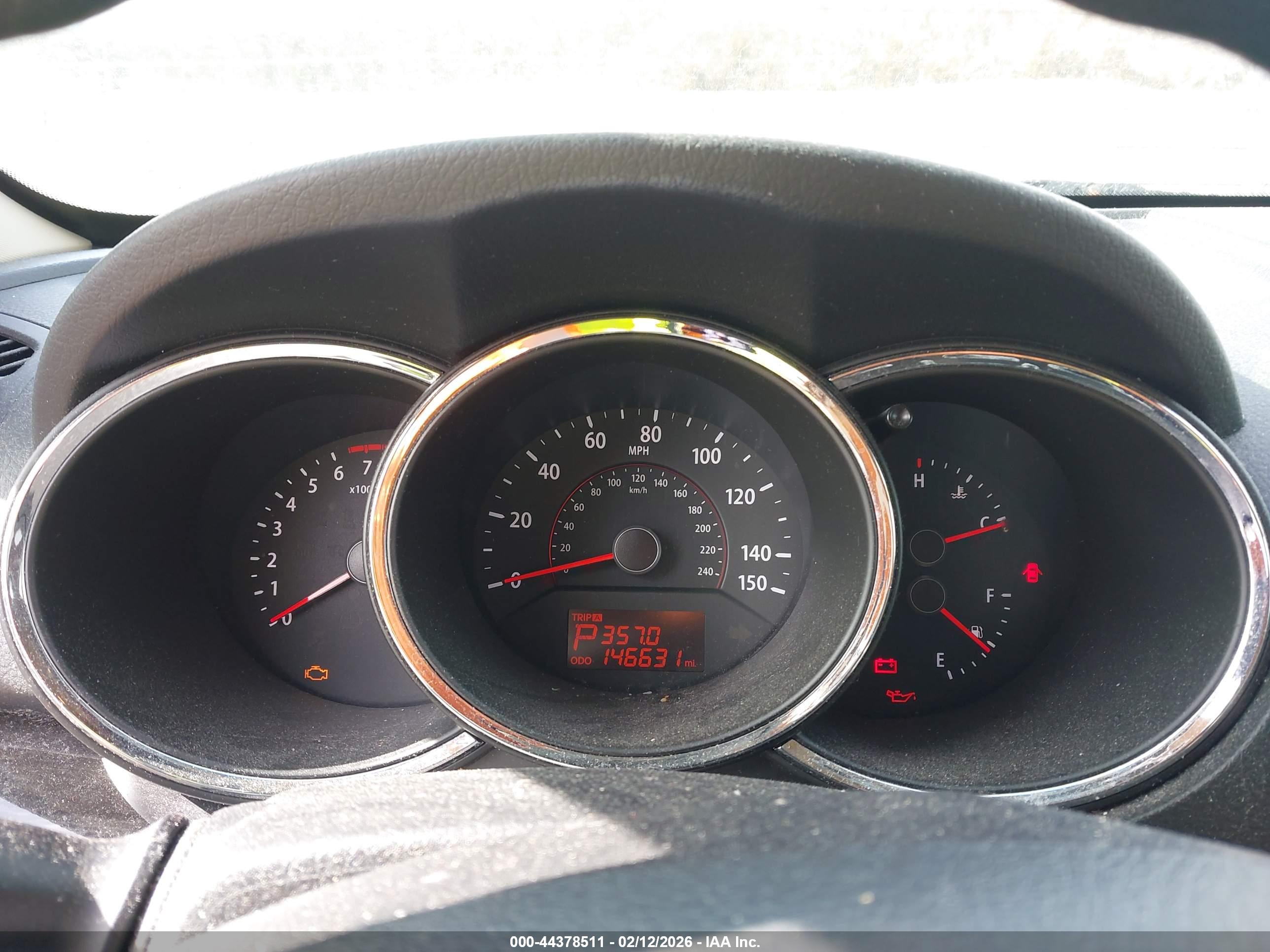 KIA SORENTO image 7