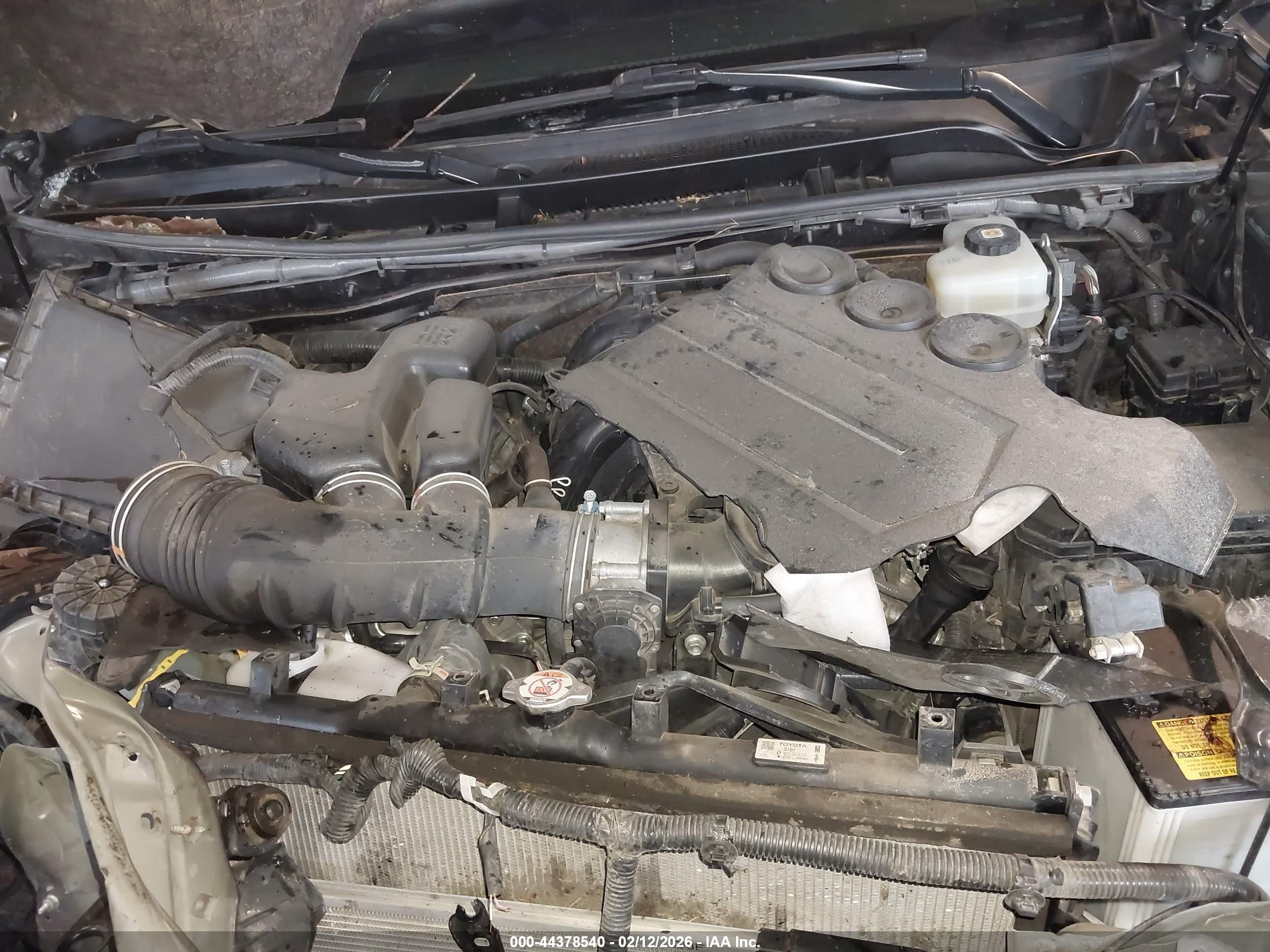 TOYOTA 4RUNNER image 10