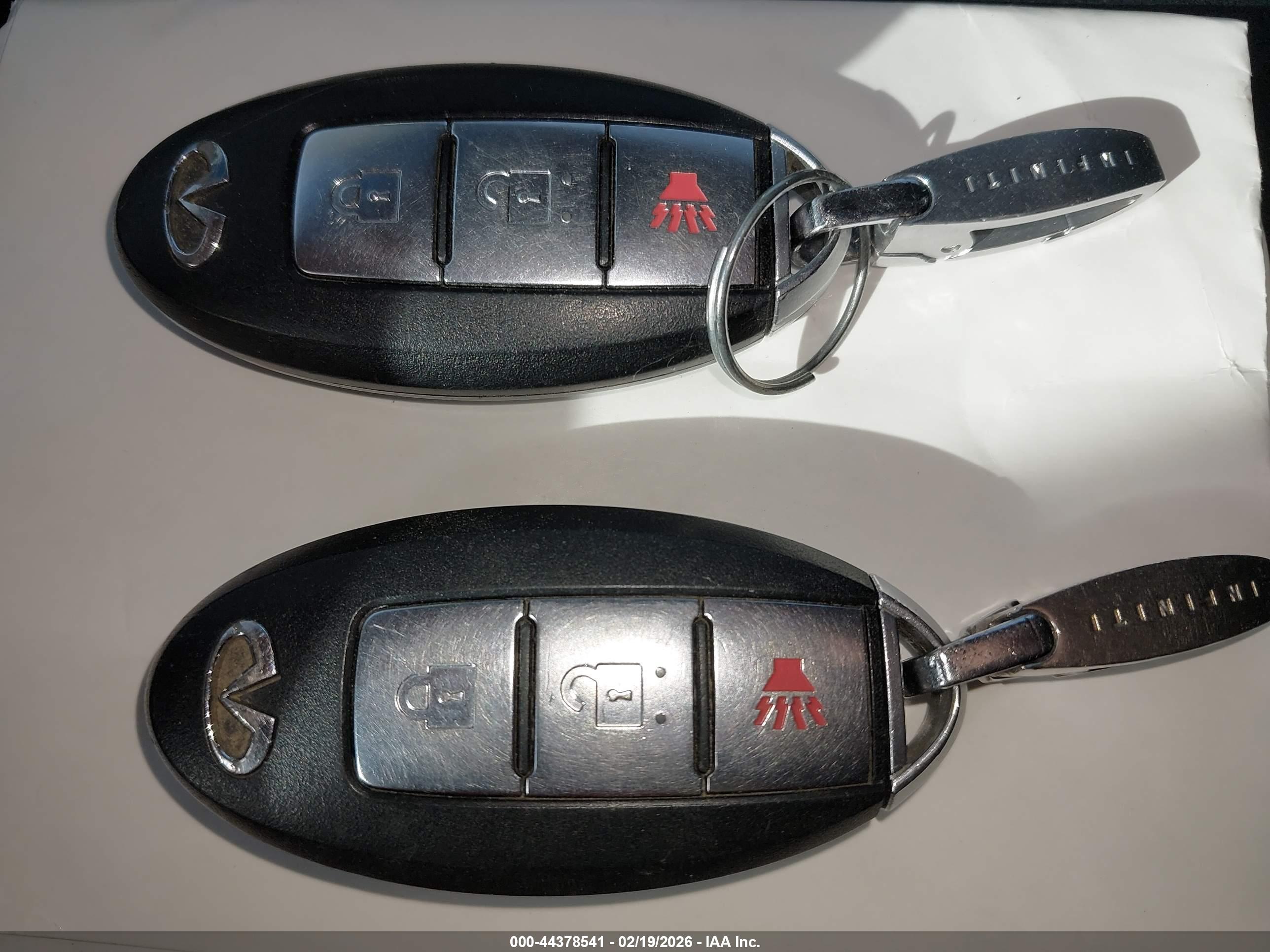 INFINITI FX35 image 11