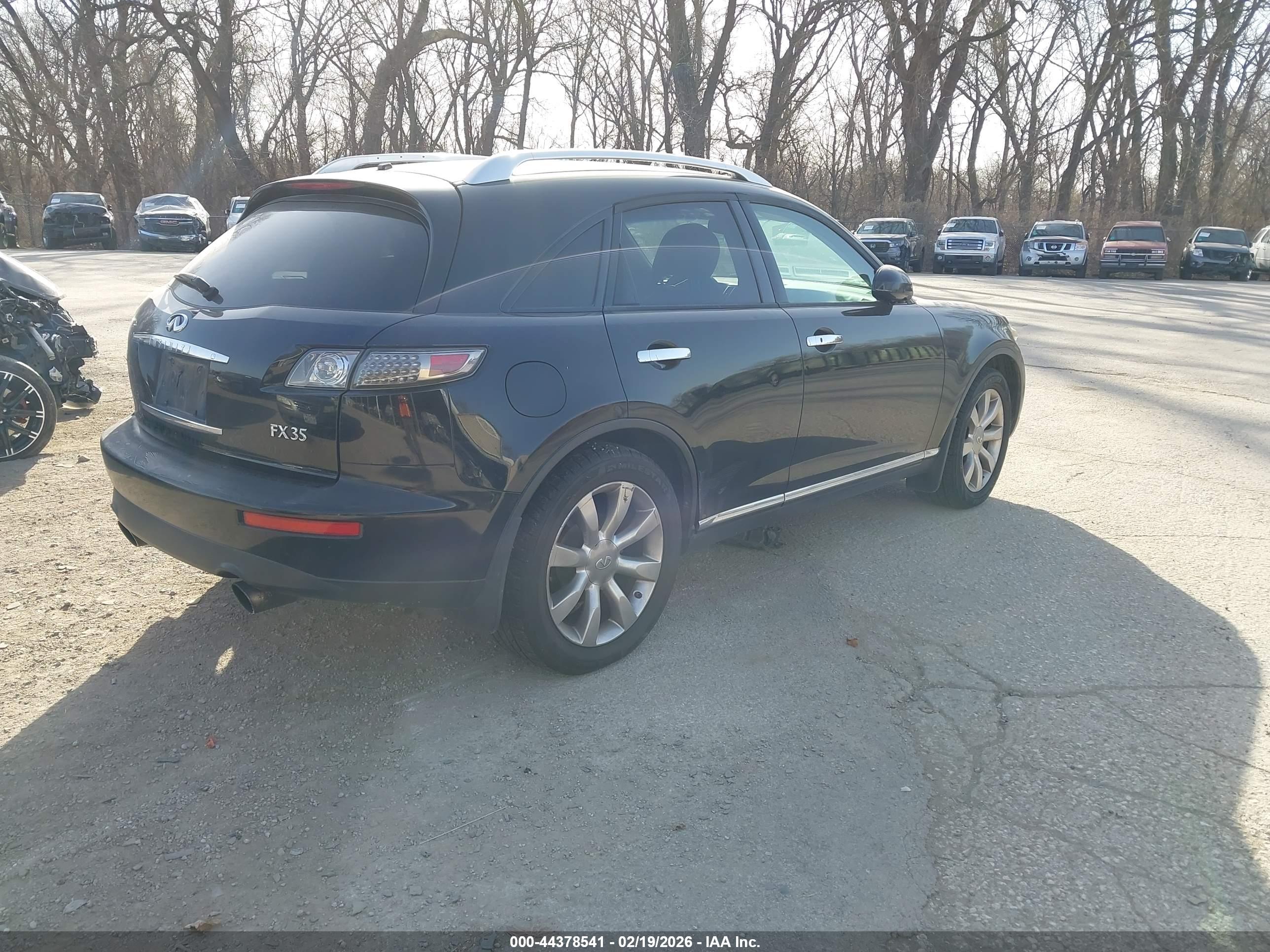 INFINITI FX35 image 4