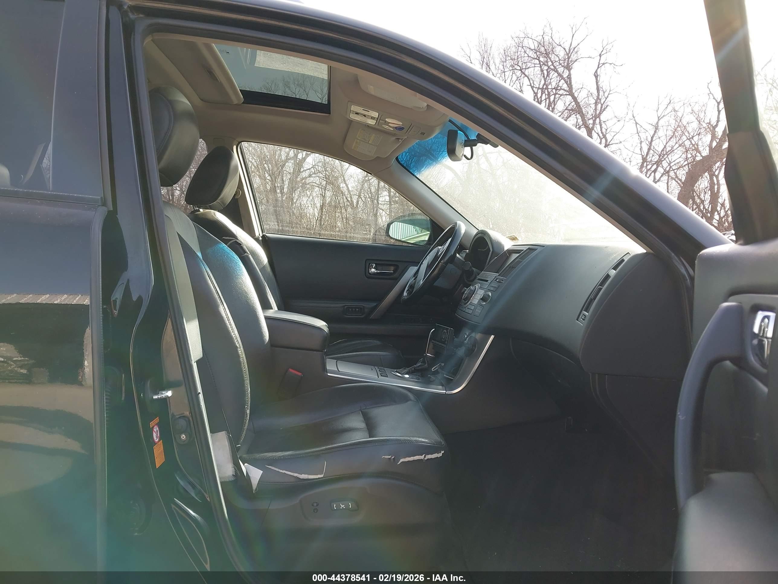 INFINITI FX35 image 5