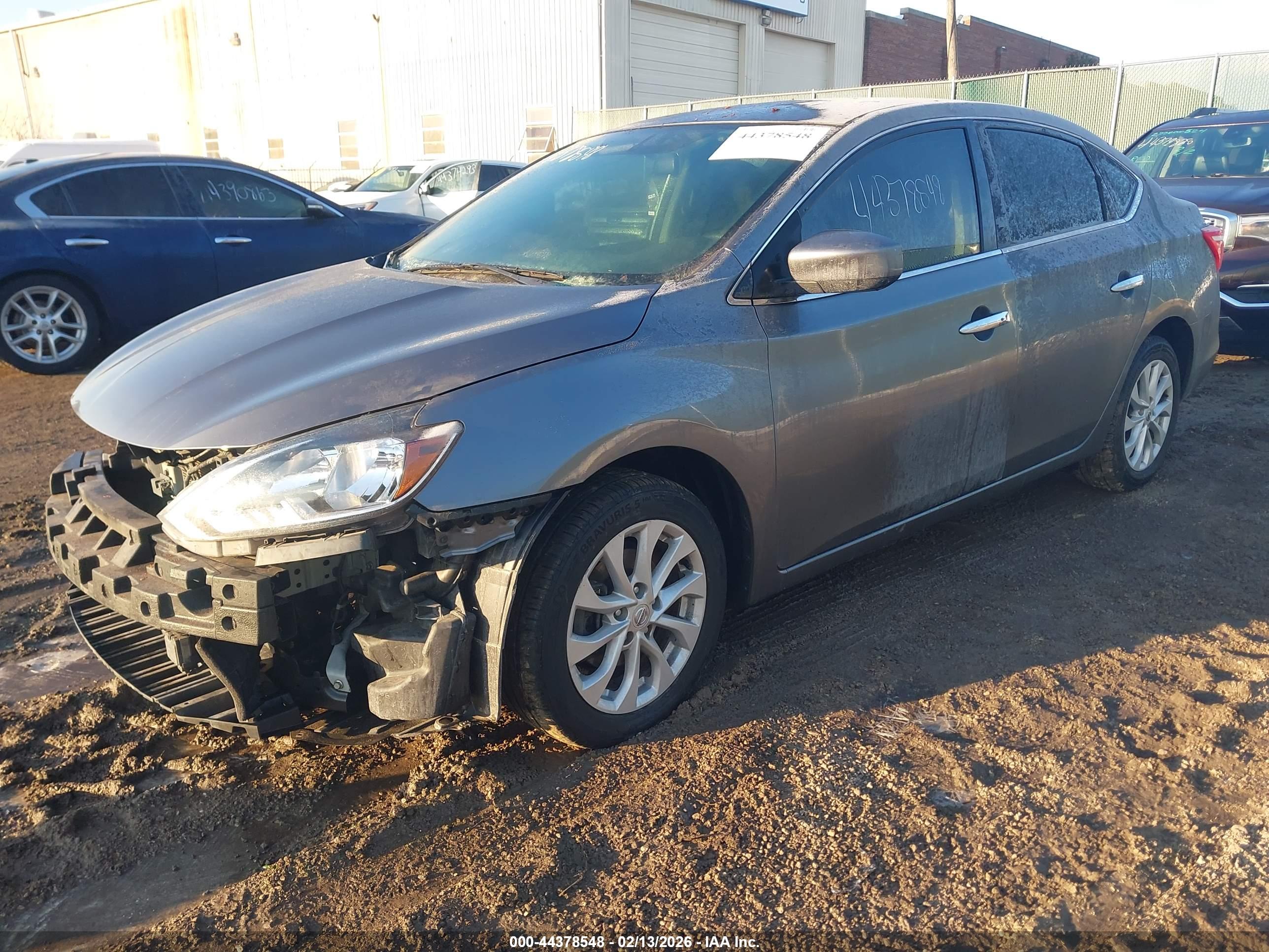 NISSAN SENTRA image 2