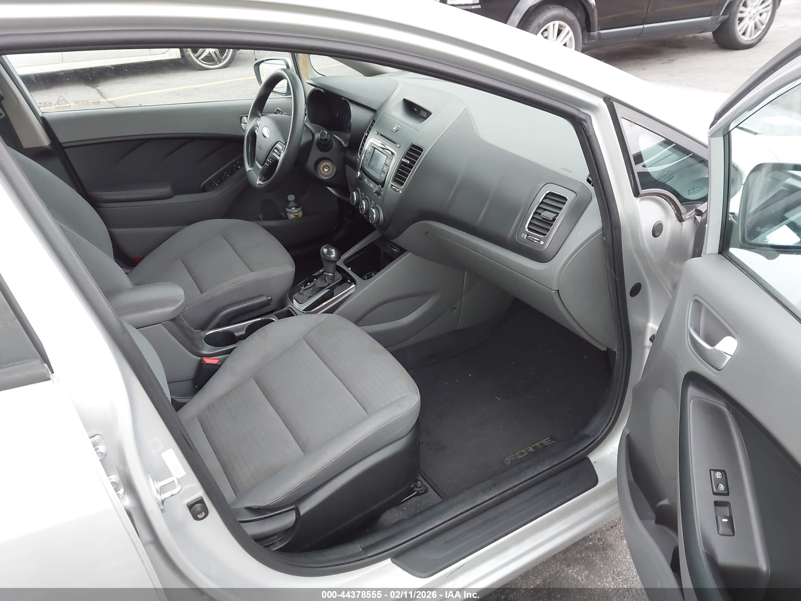 KIA FORTE image 5