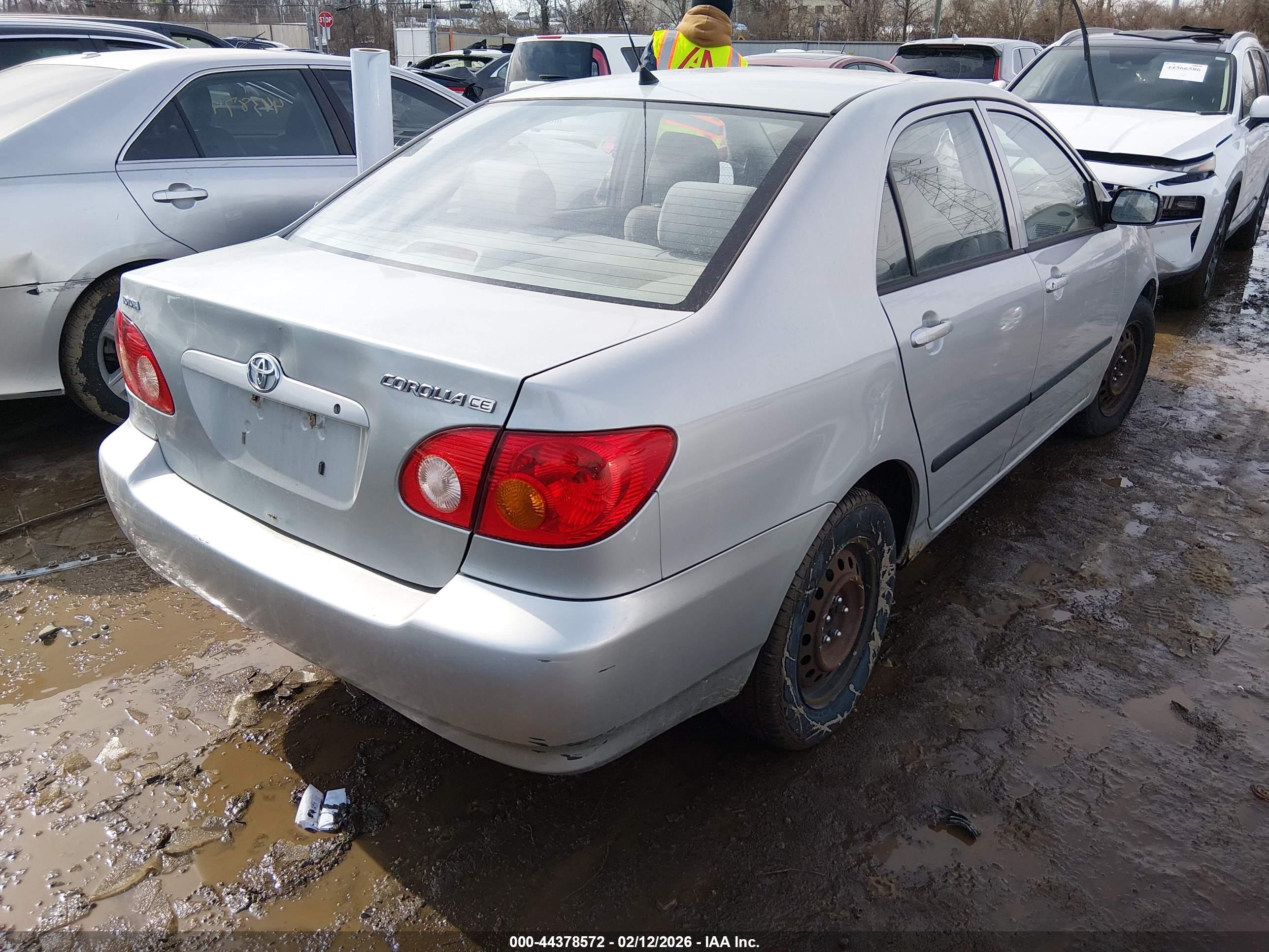 TOYOTA COROLLA image 4