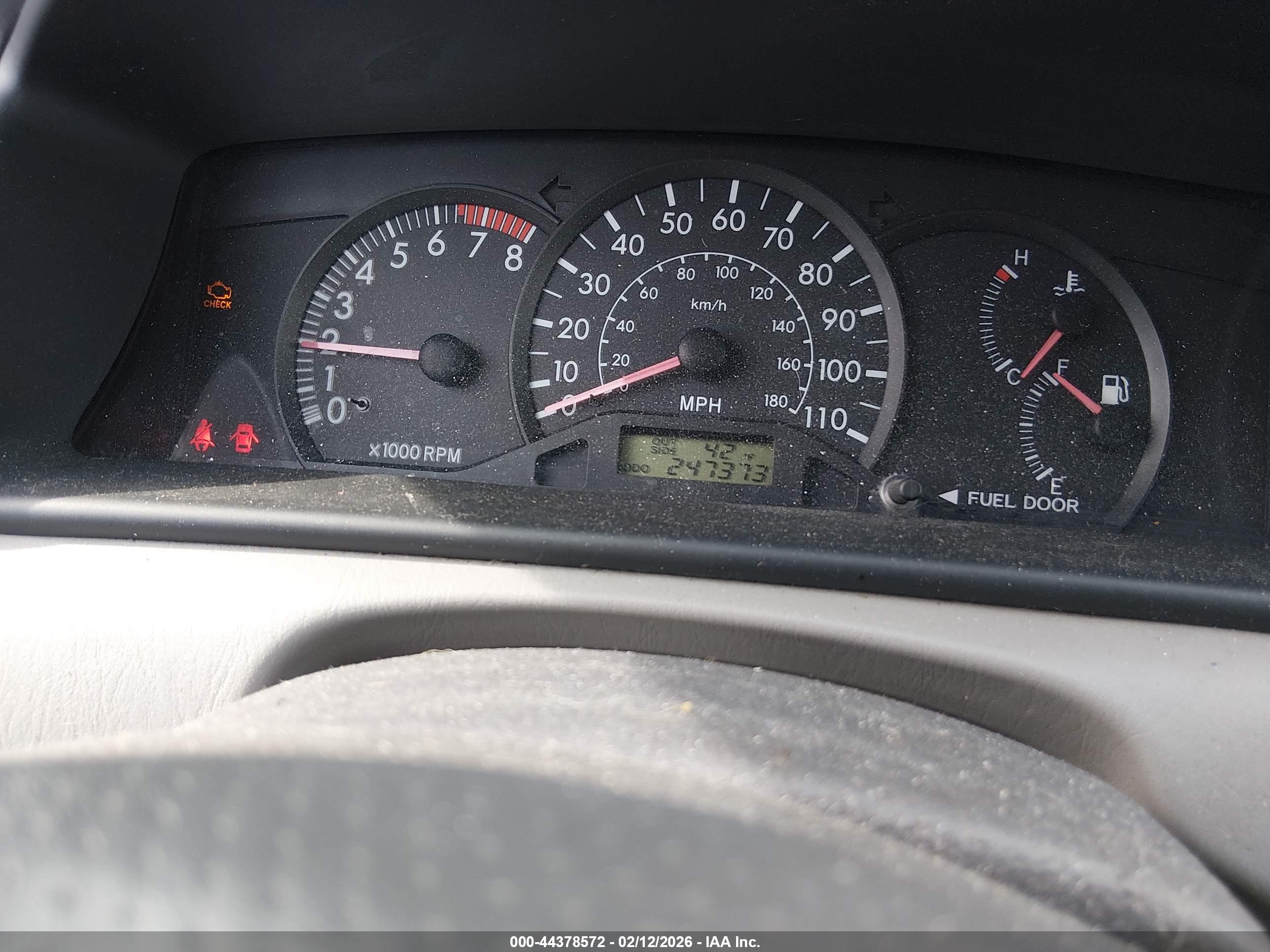 TOYOTA COROLLA image 7
