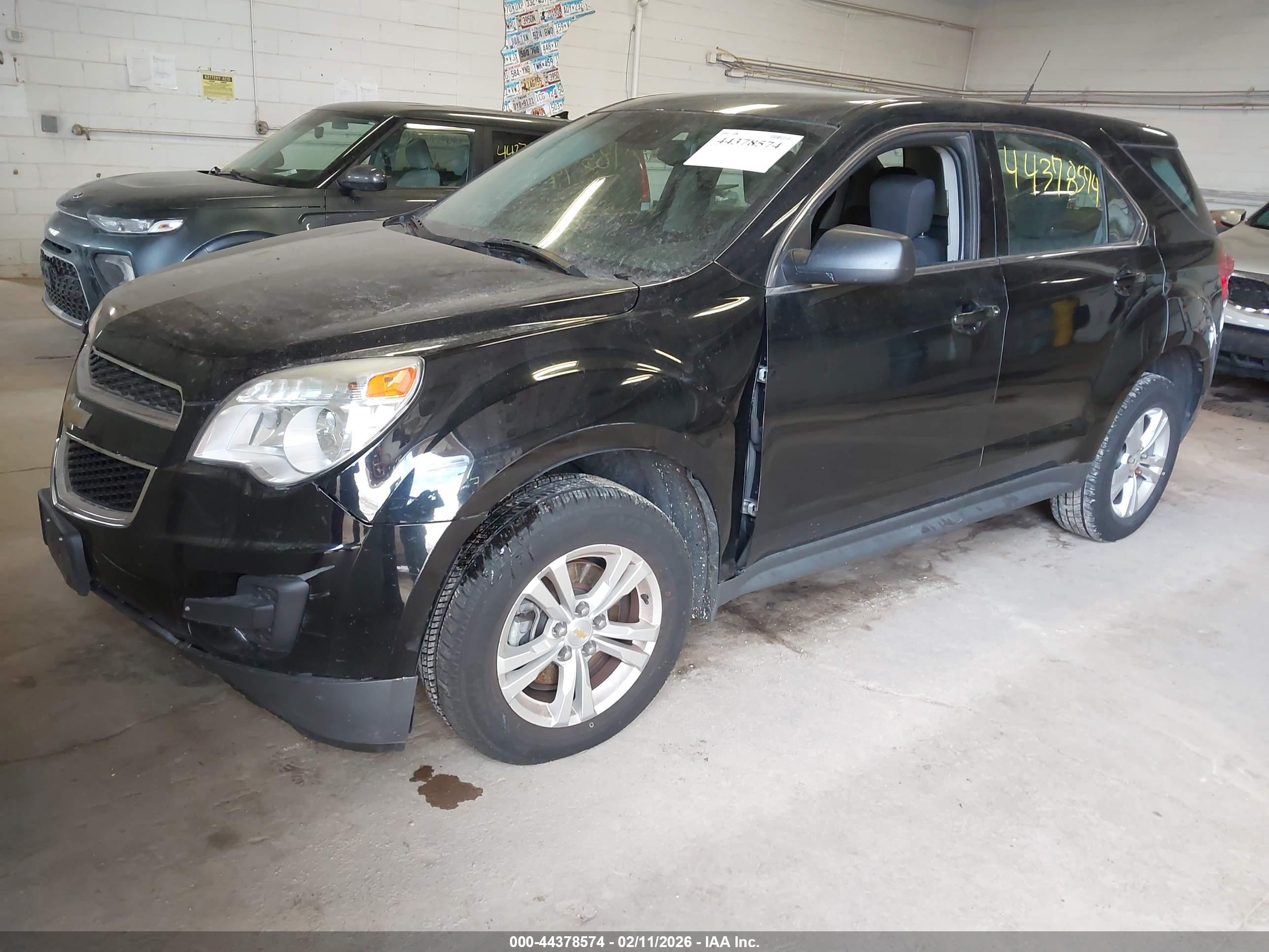 CHEVROLET EQUINOX image 2
