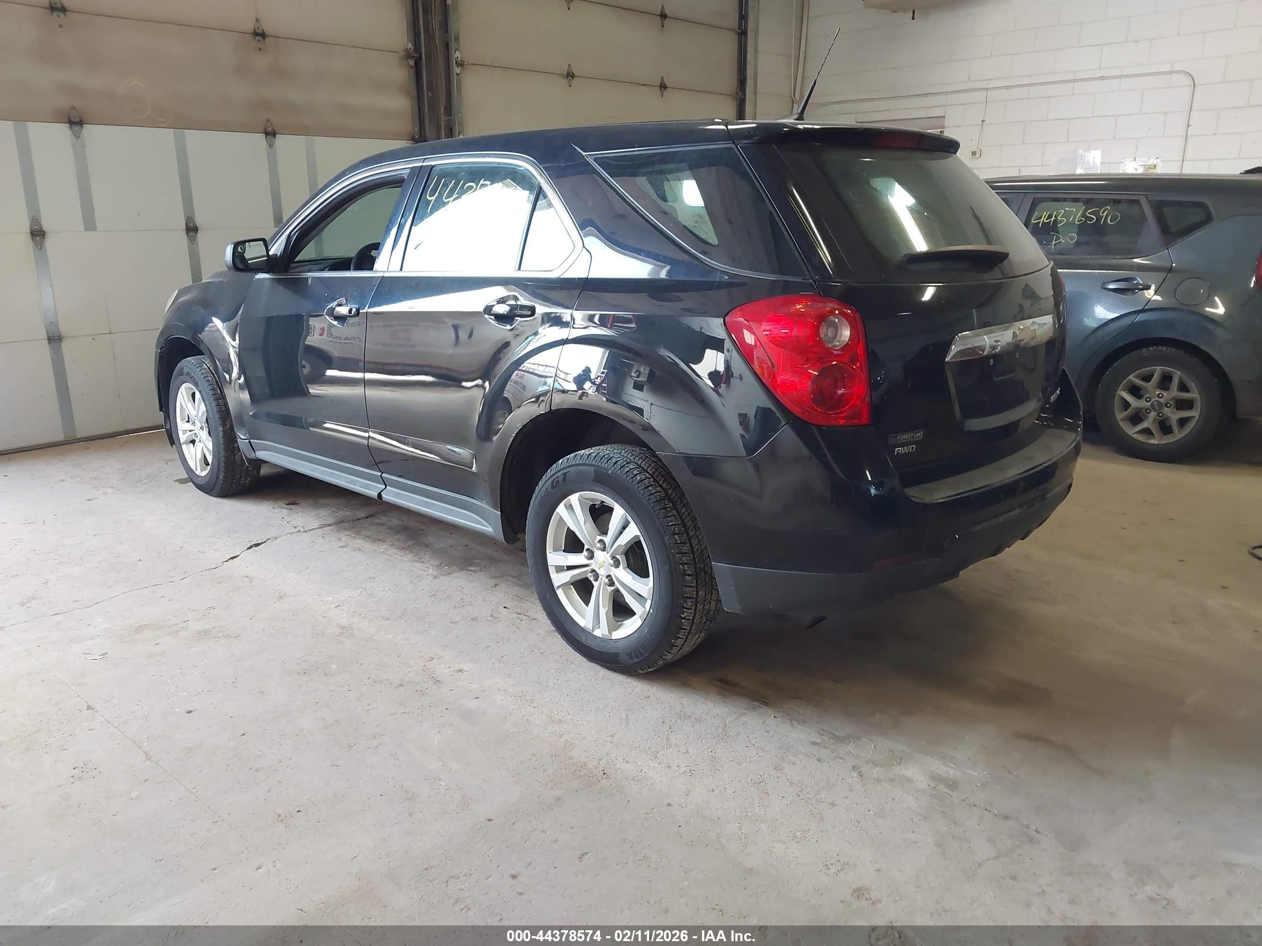 CHEVROLET EQUINOX image 3
