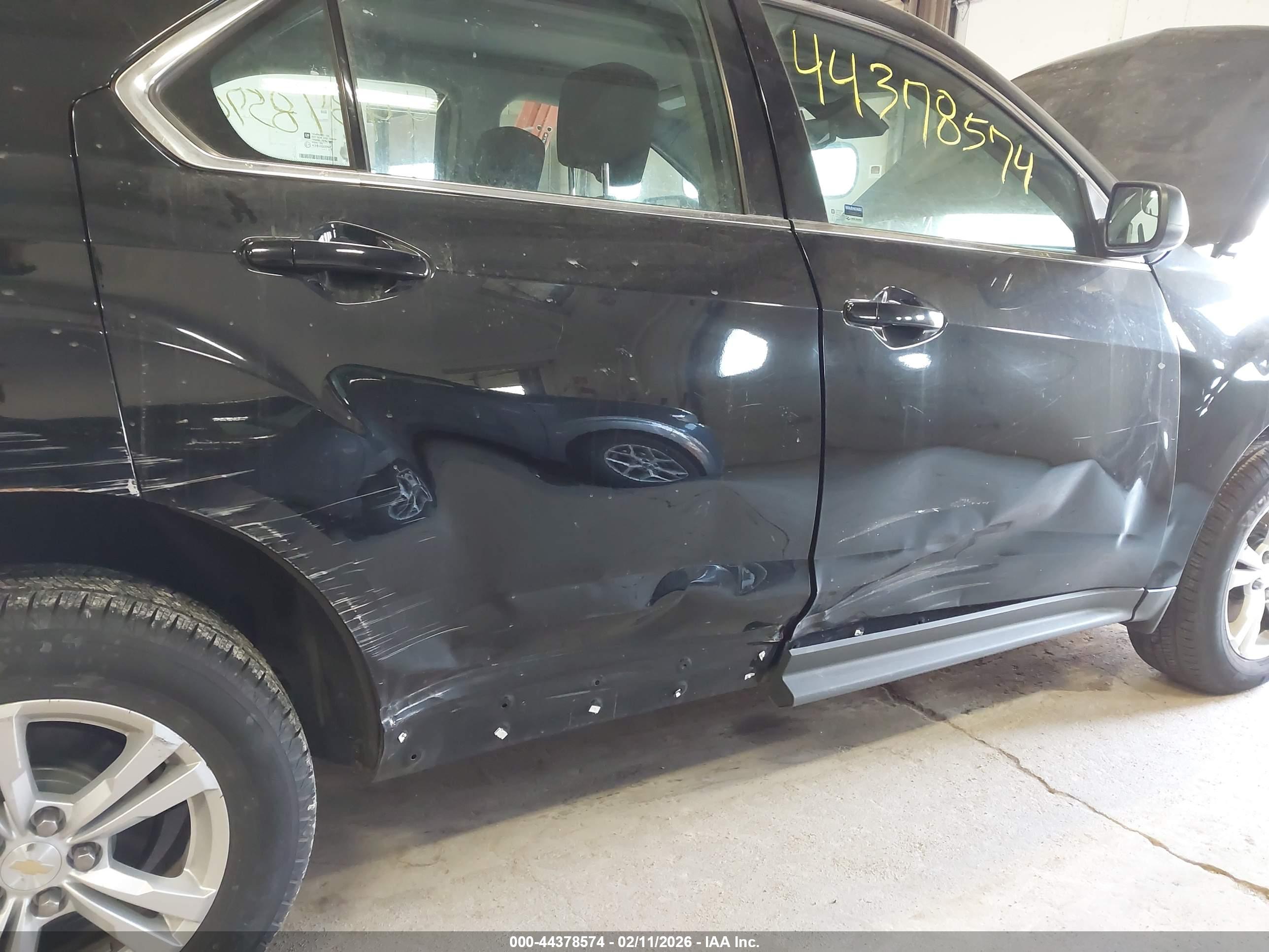 CHEVROLET EQUINOX image 6