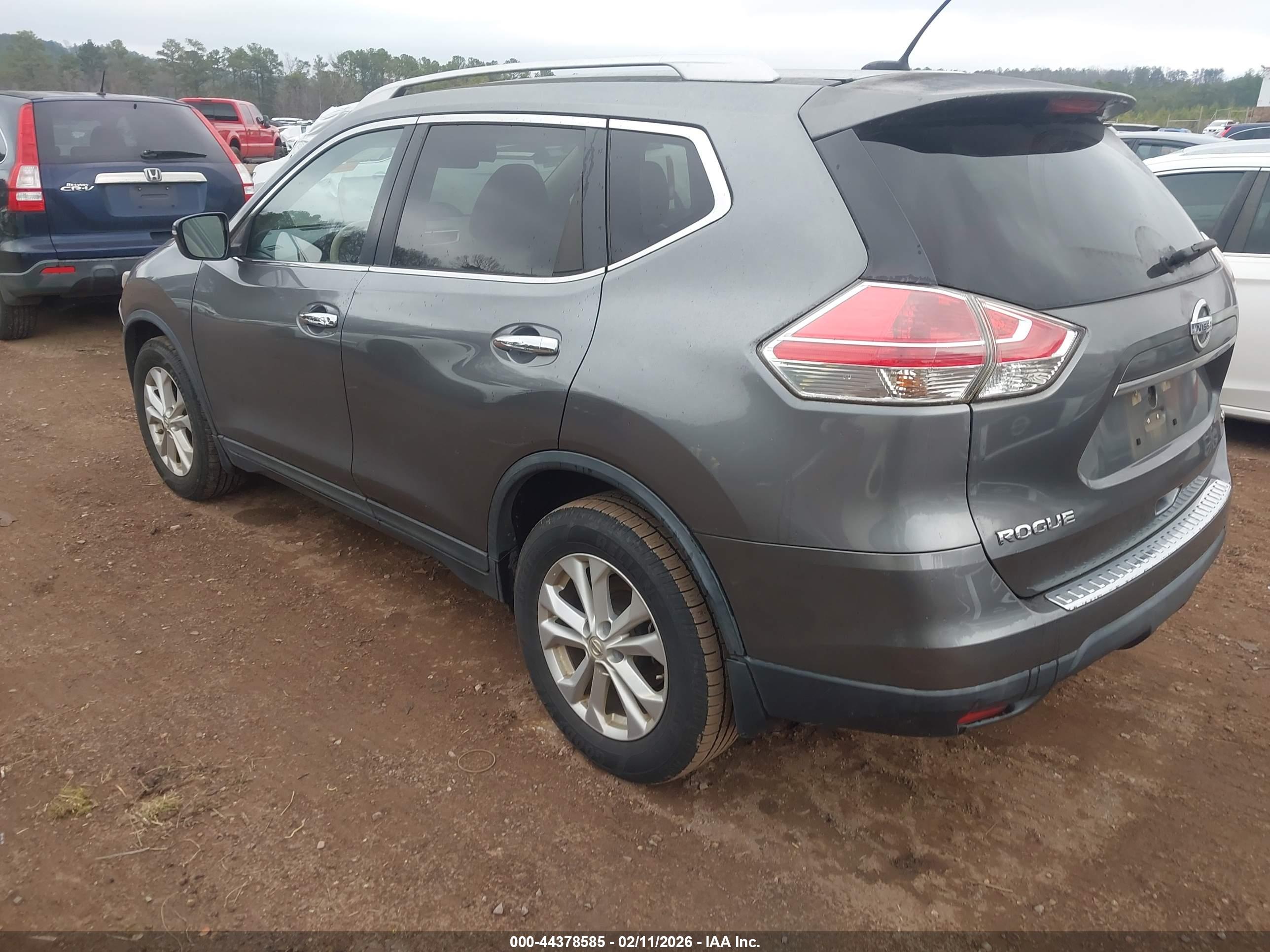 NISSAN ROGUE image 3