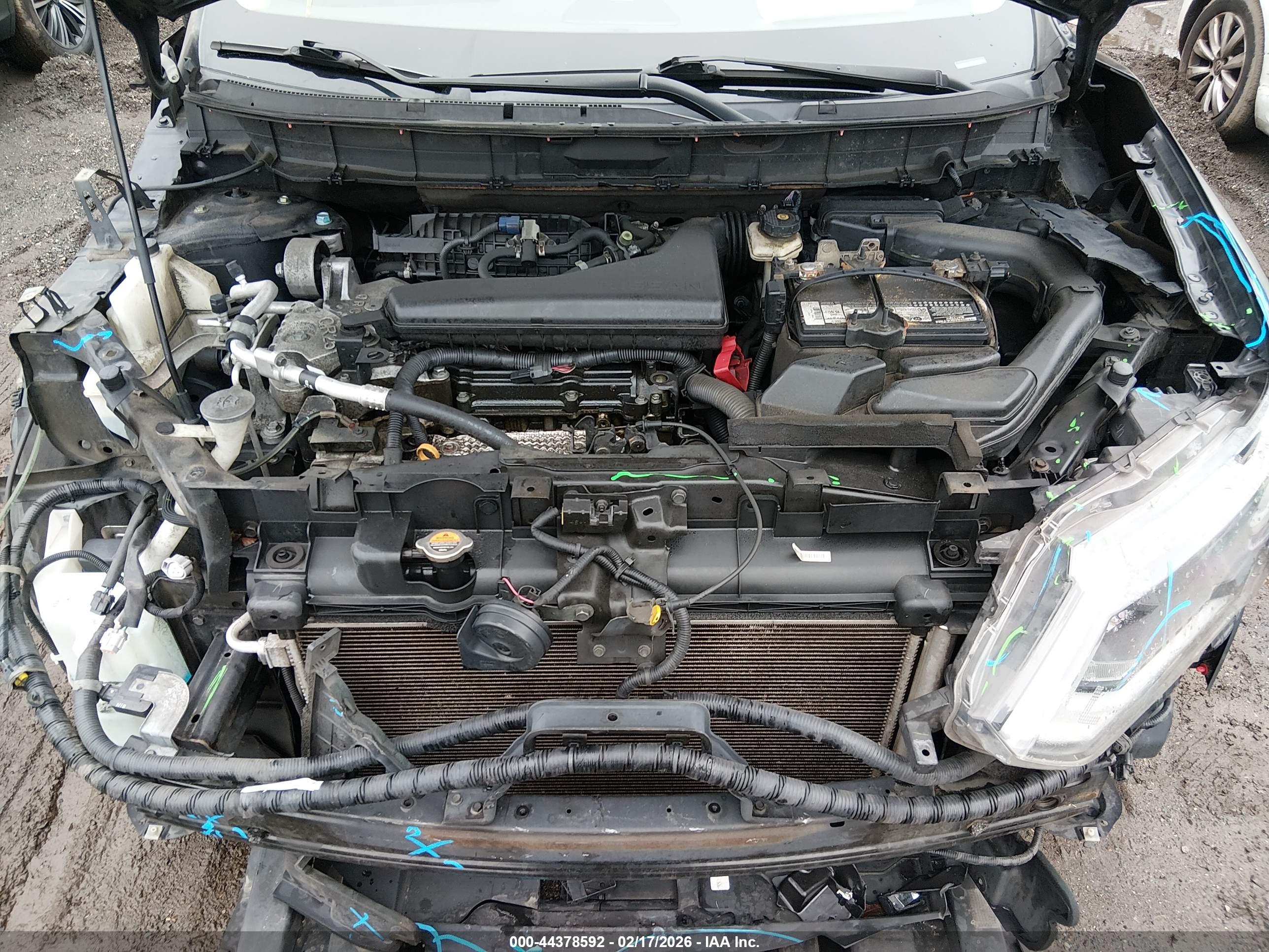 NISSAN ROGUE image 10