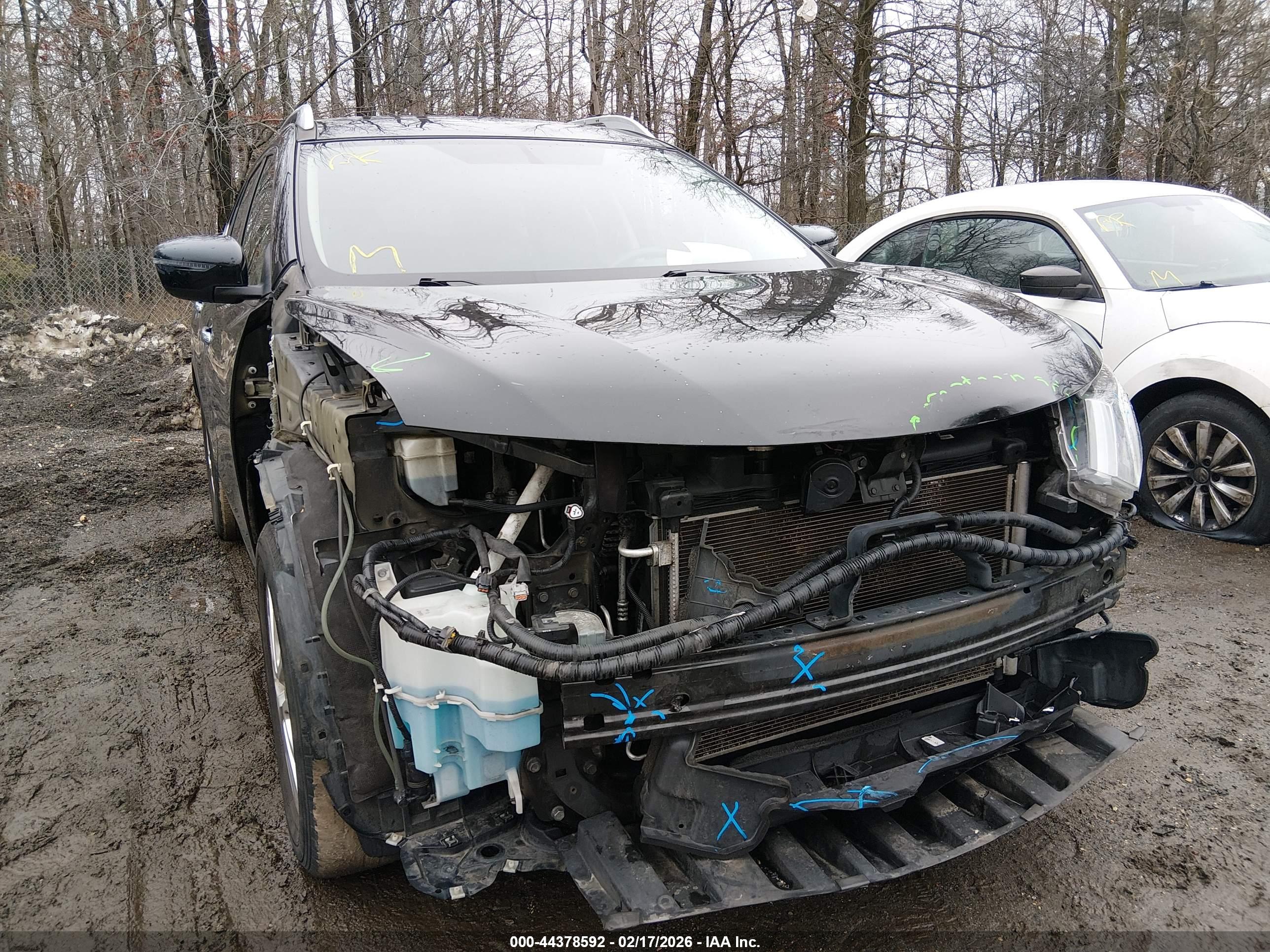 NISSAN ROGUE image 6