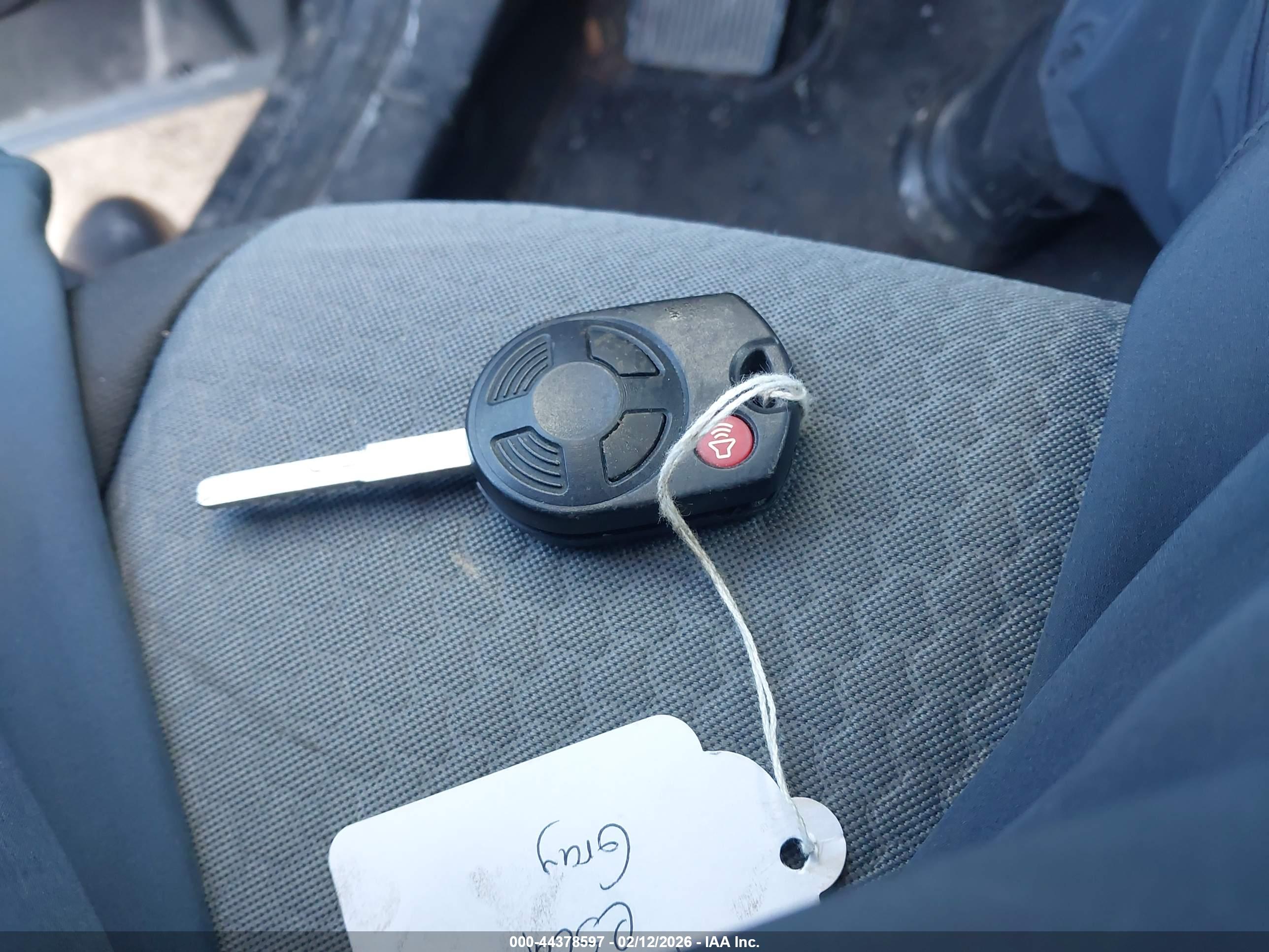 FORD ESCAPE image 11