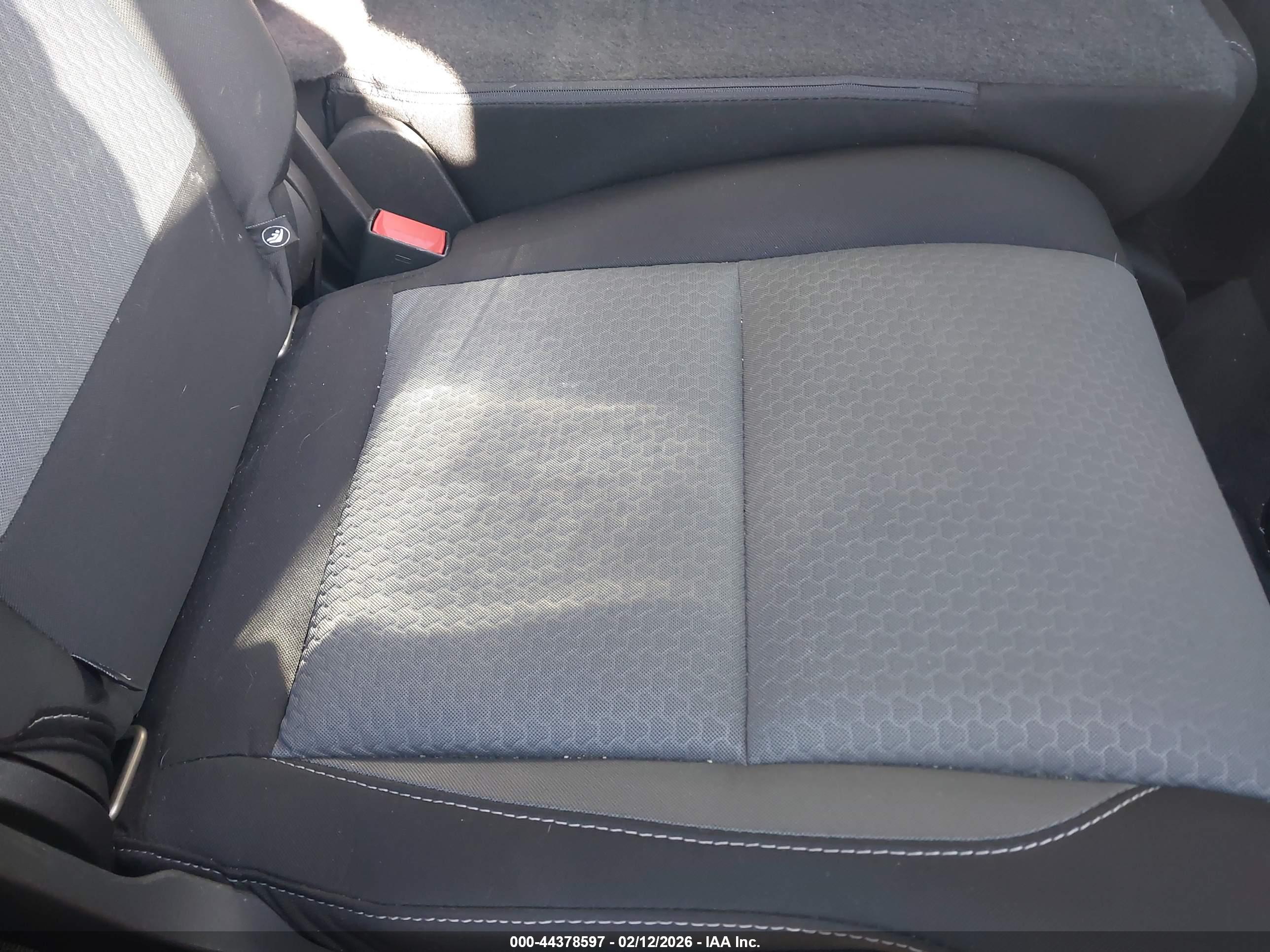 FORD ESCAPE image 8