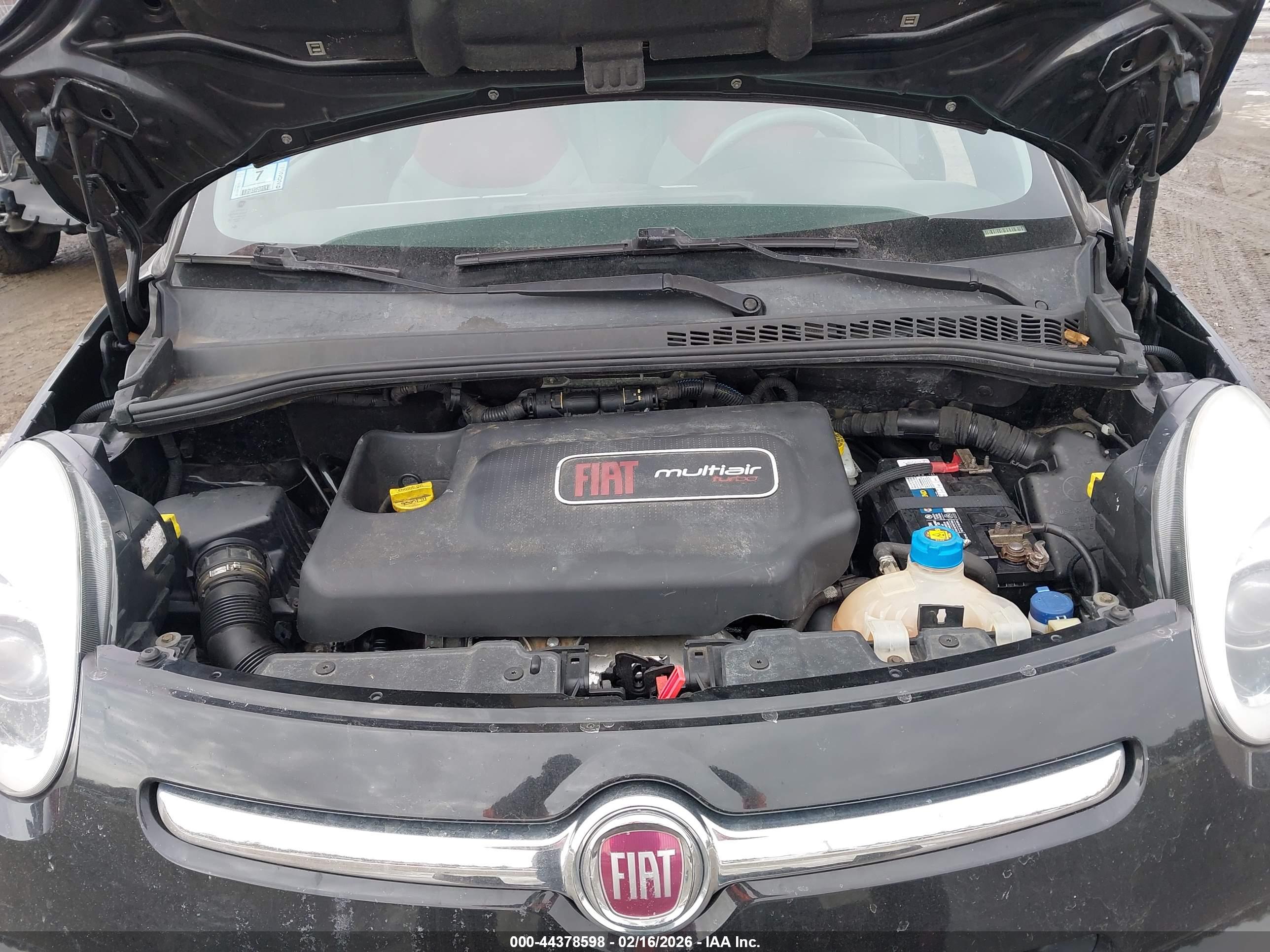 FIAT 500L image 10