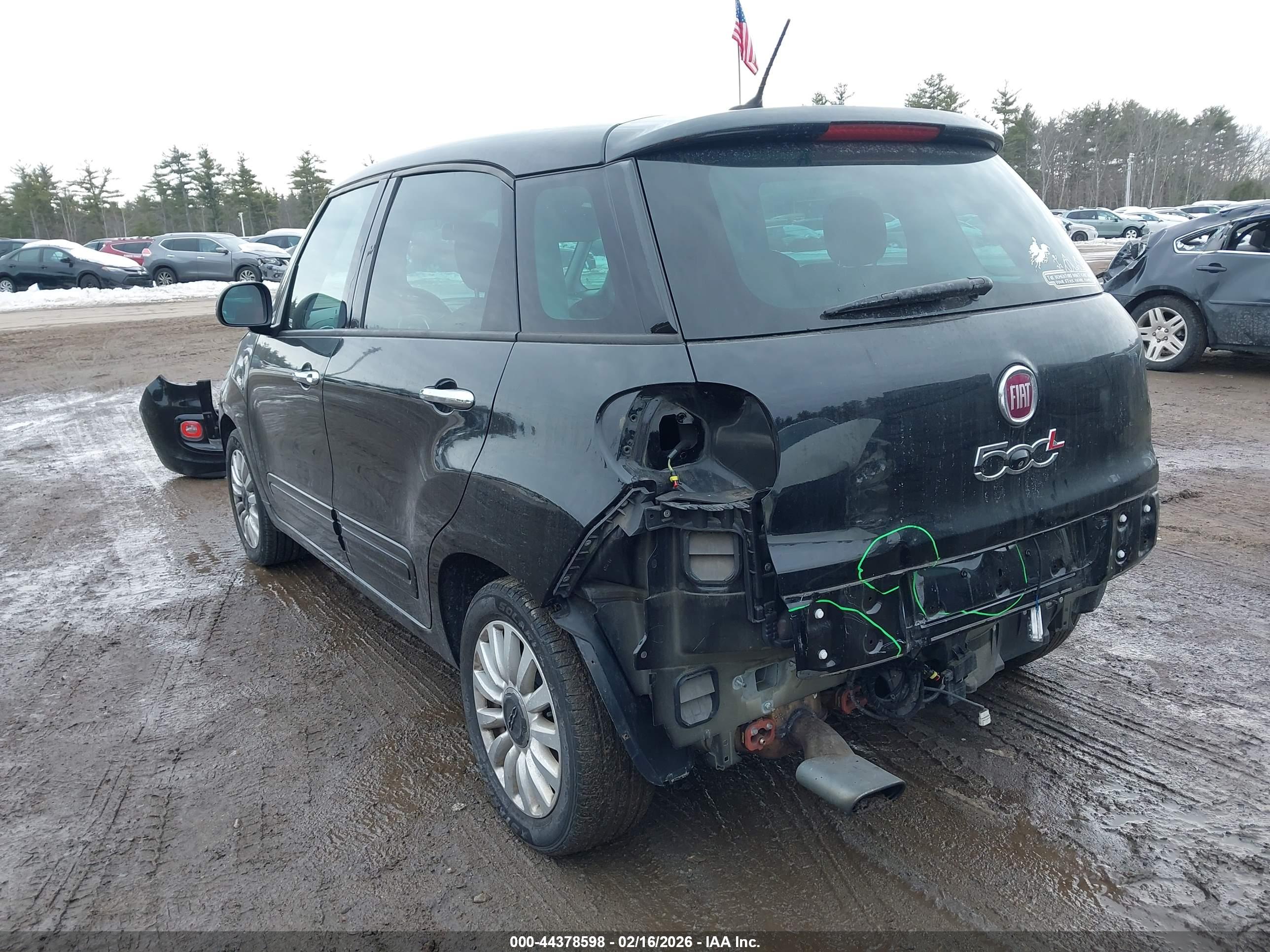 FIAT 500L image 3